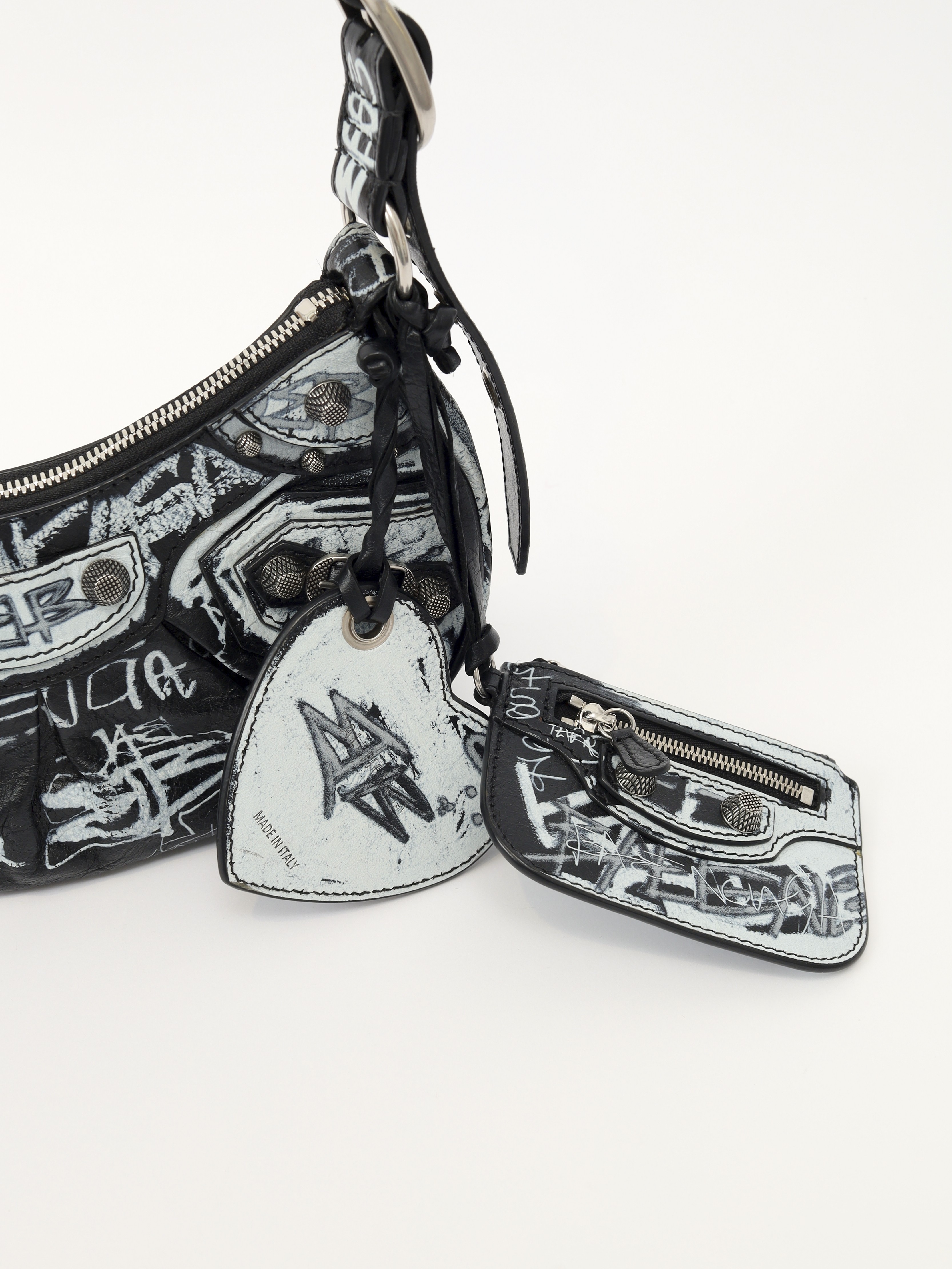 Balenciaga Le Cagole 5