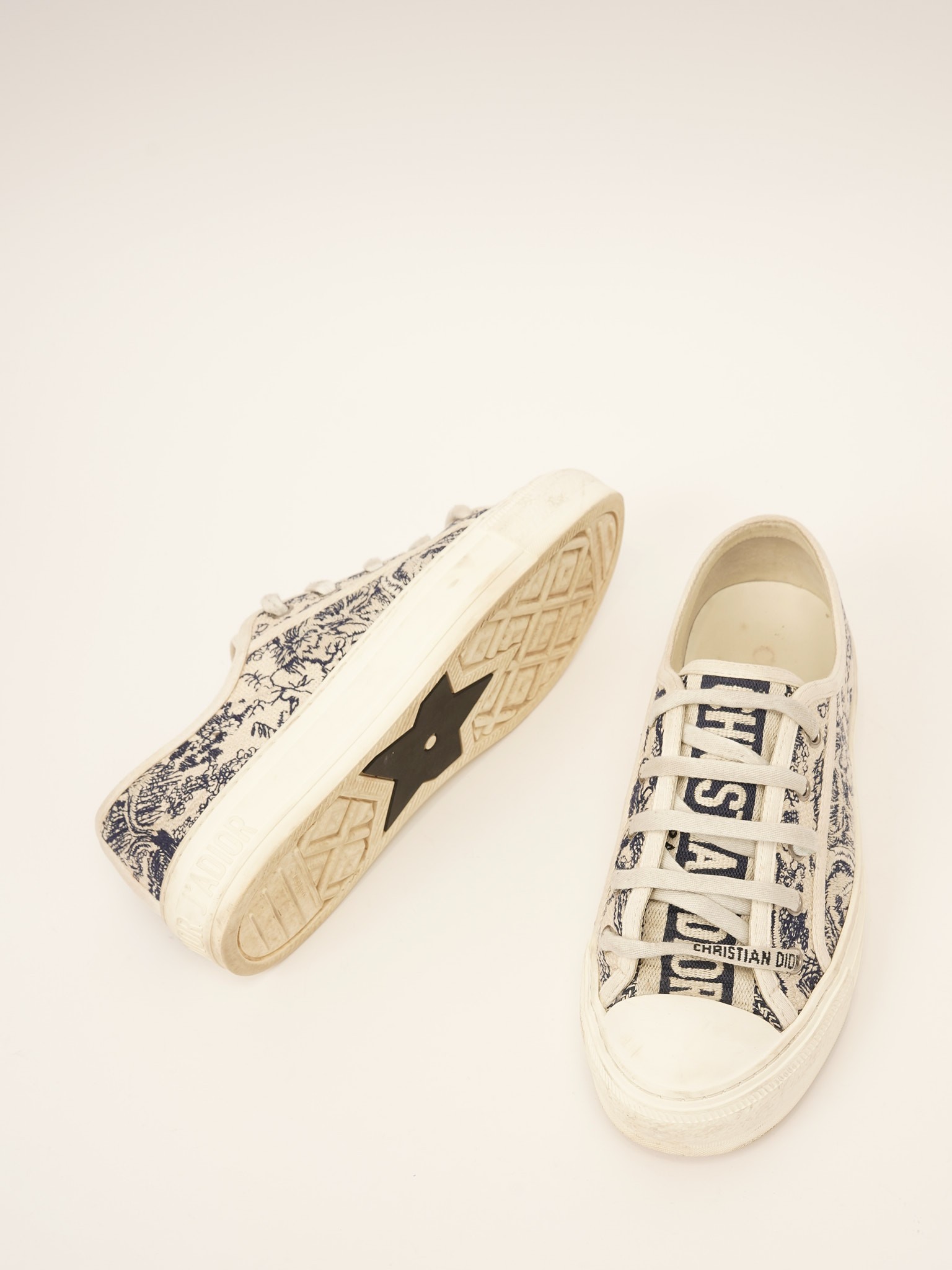 Dior Shoes 37 10