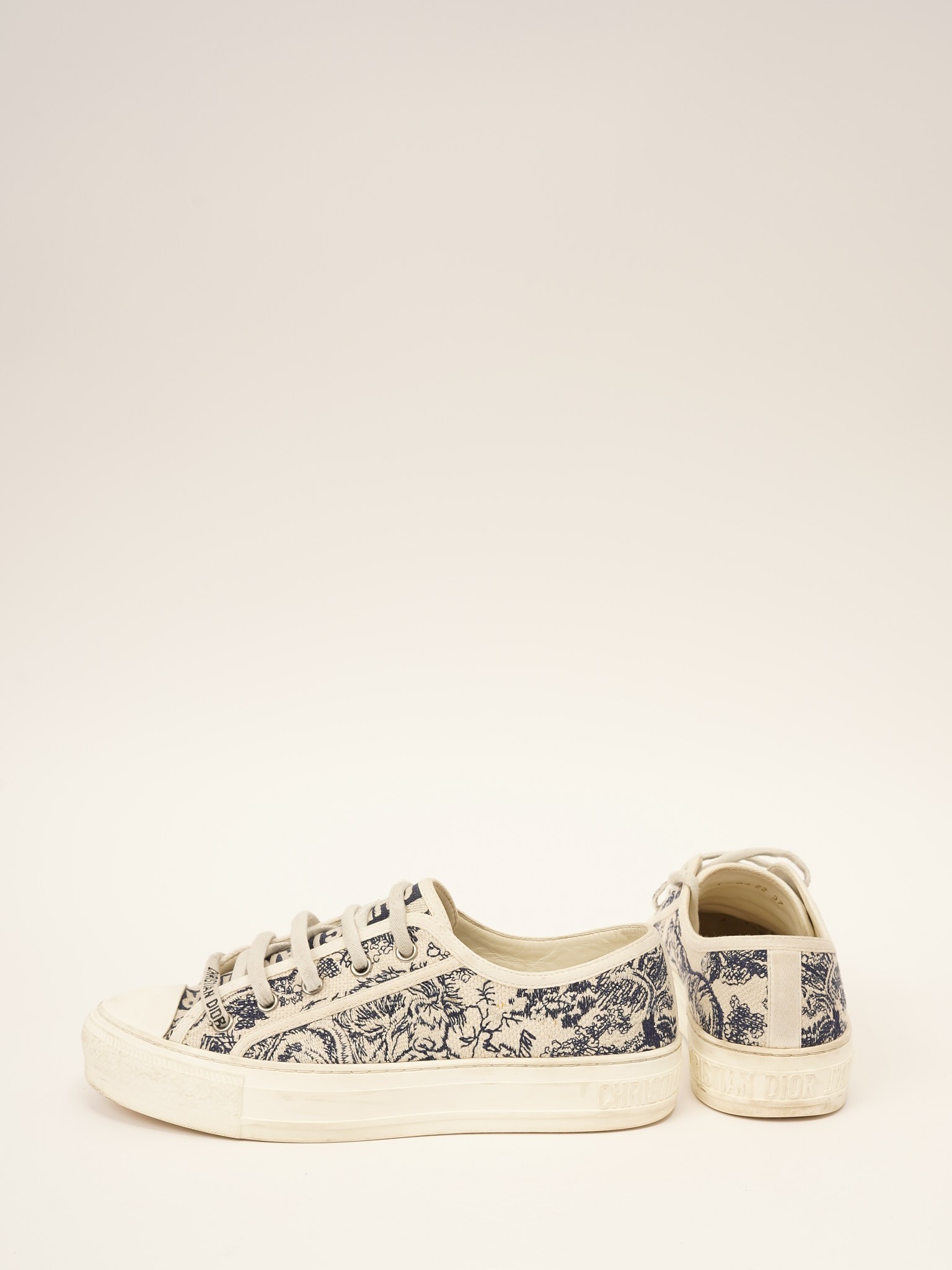 Dior Shoes 37 3