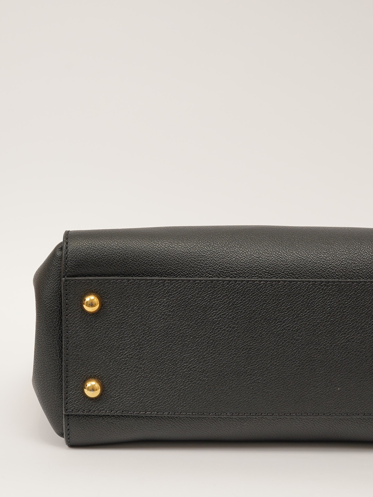 Burberry Buckle 6