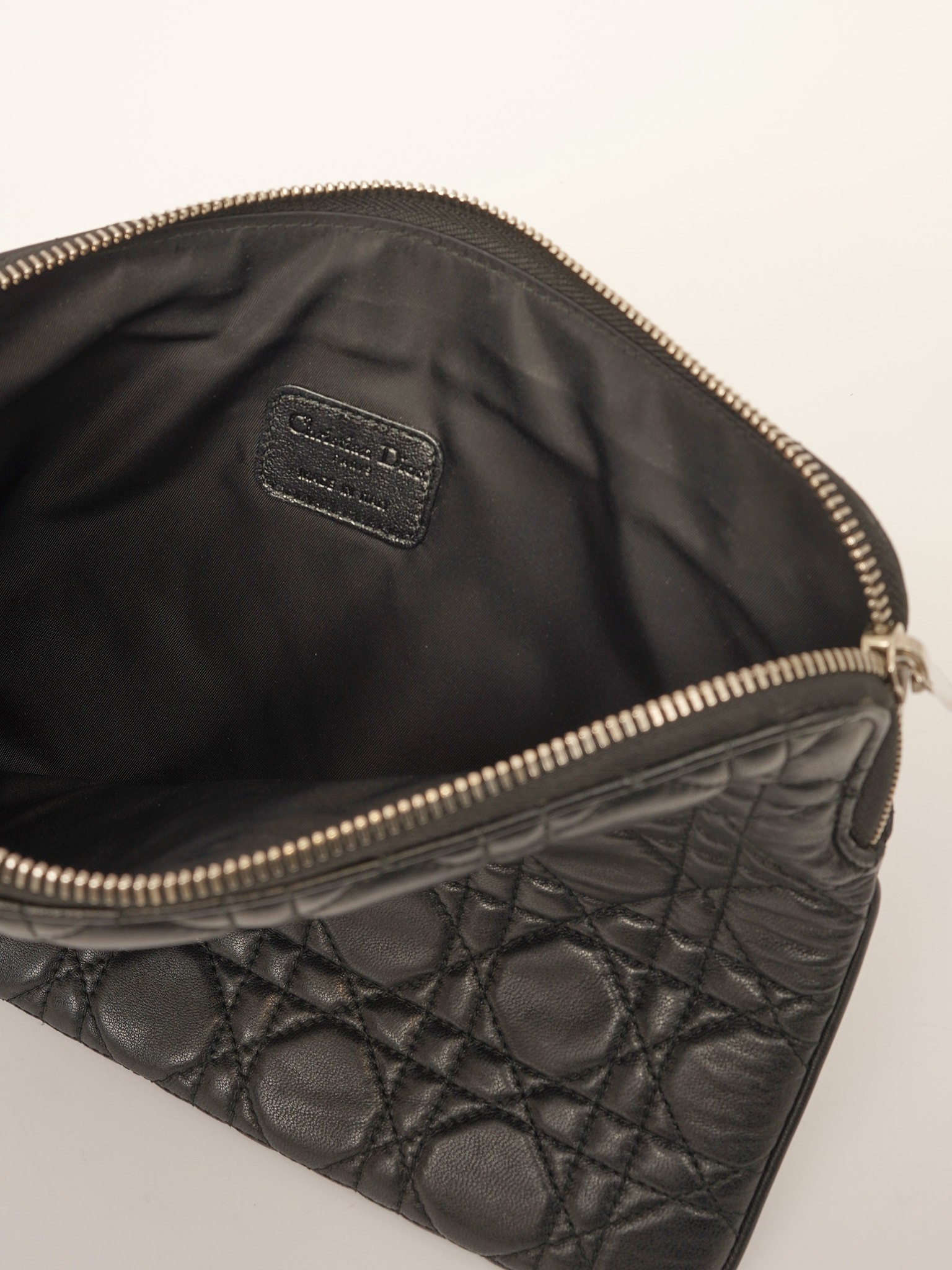 Dior Case 9
