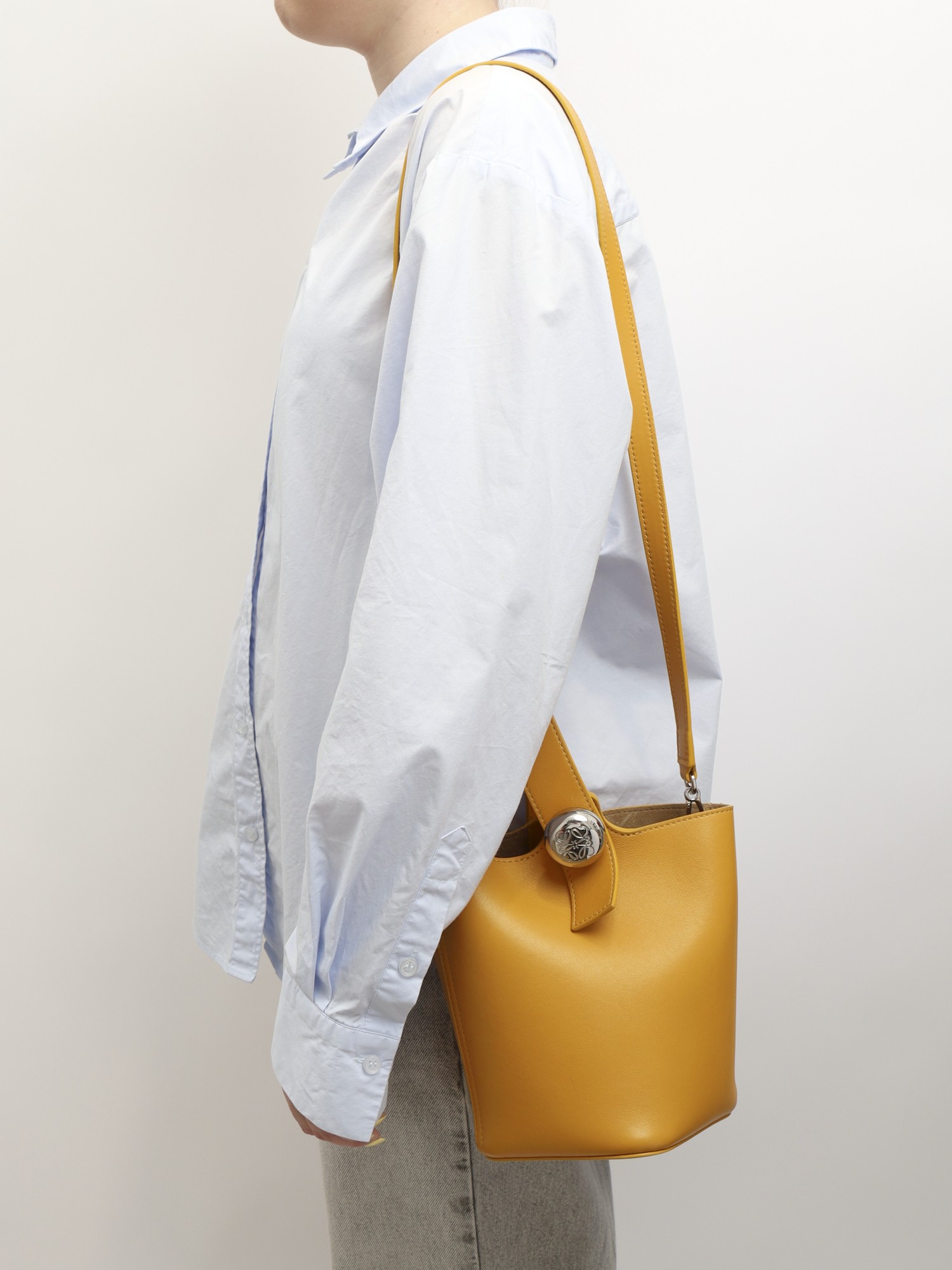 Loewe Pebble 1