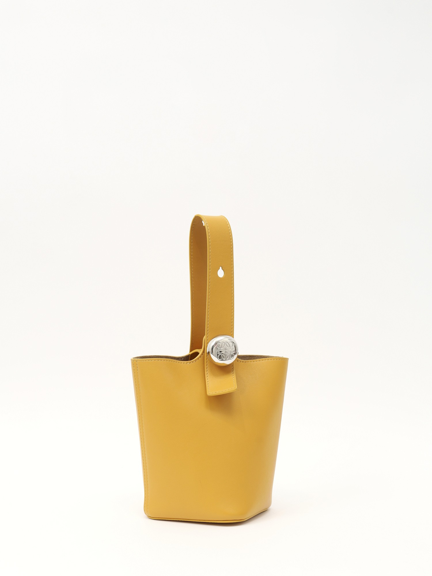 Loewe Pebble 2