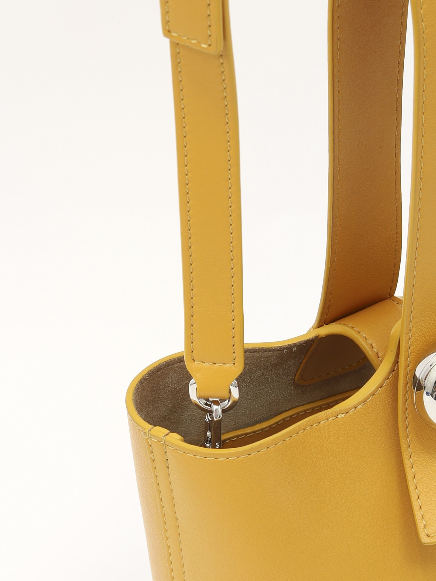 Loewe Pebble 6