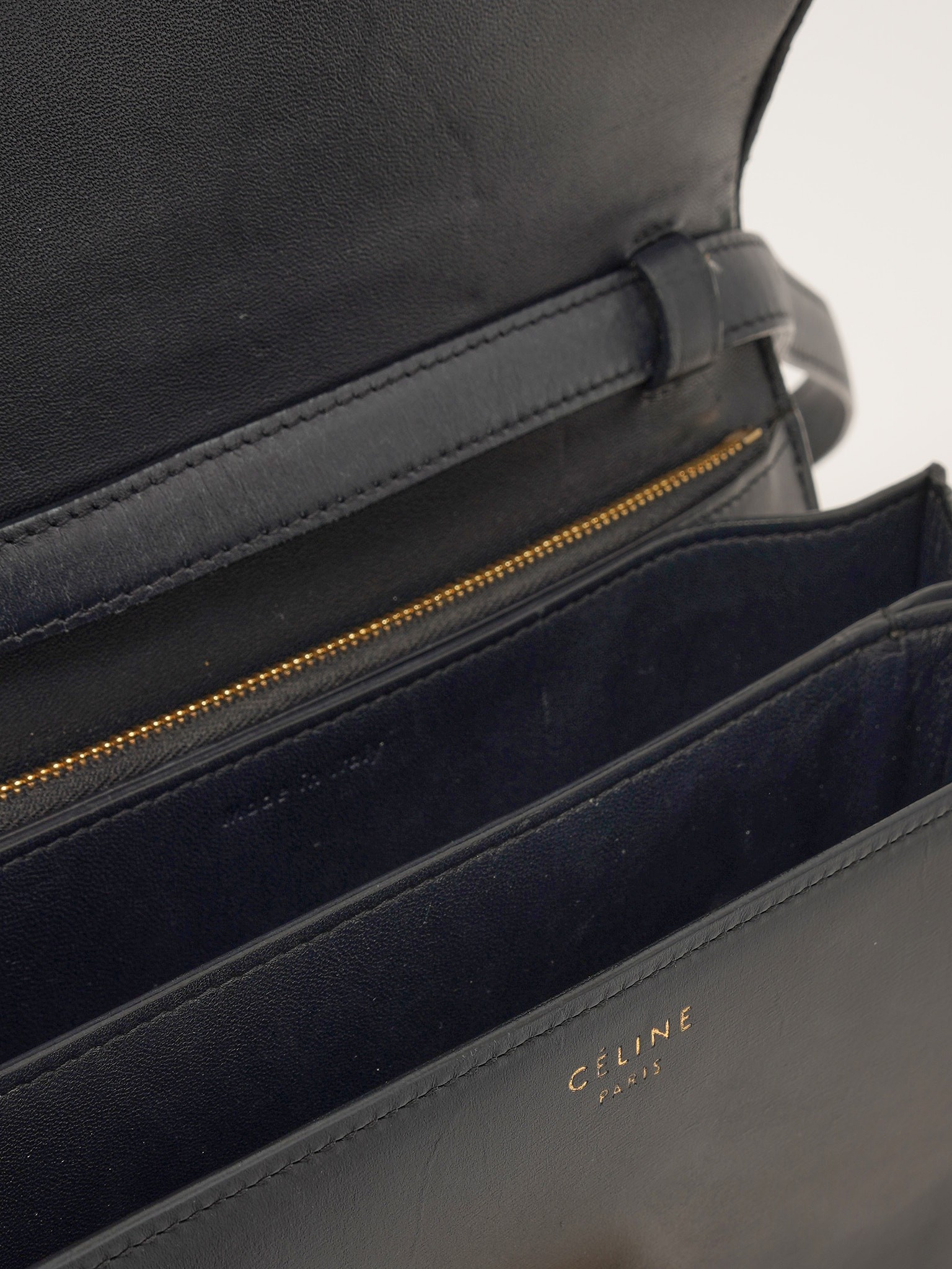 Celine Classic 8
