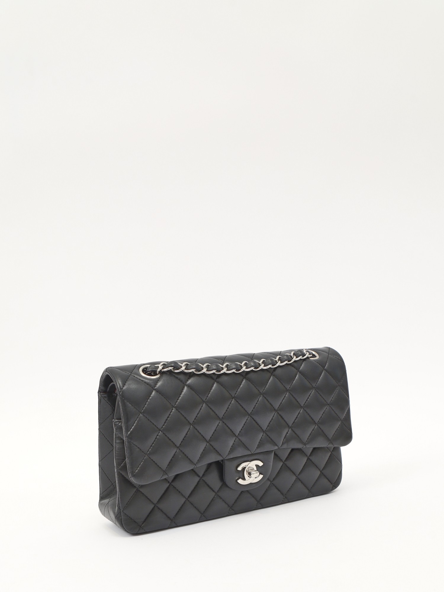 Chanel Timeless Classic 2