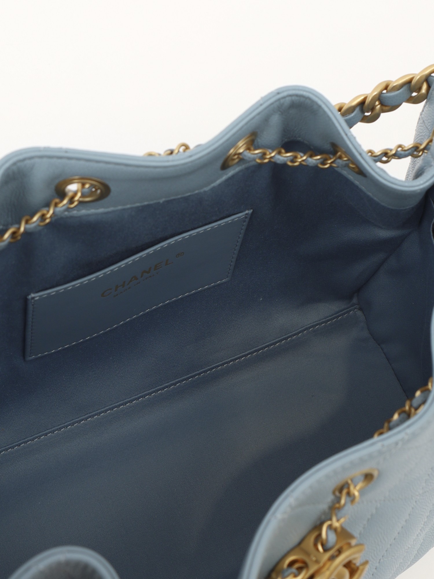 Chanel 25 10