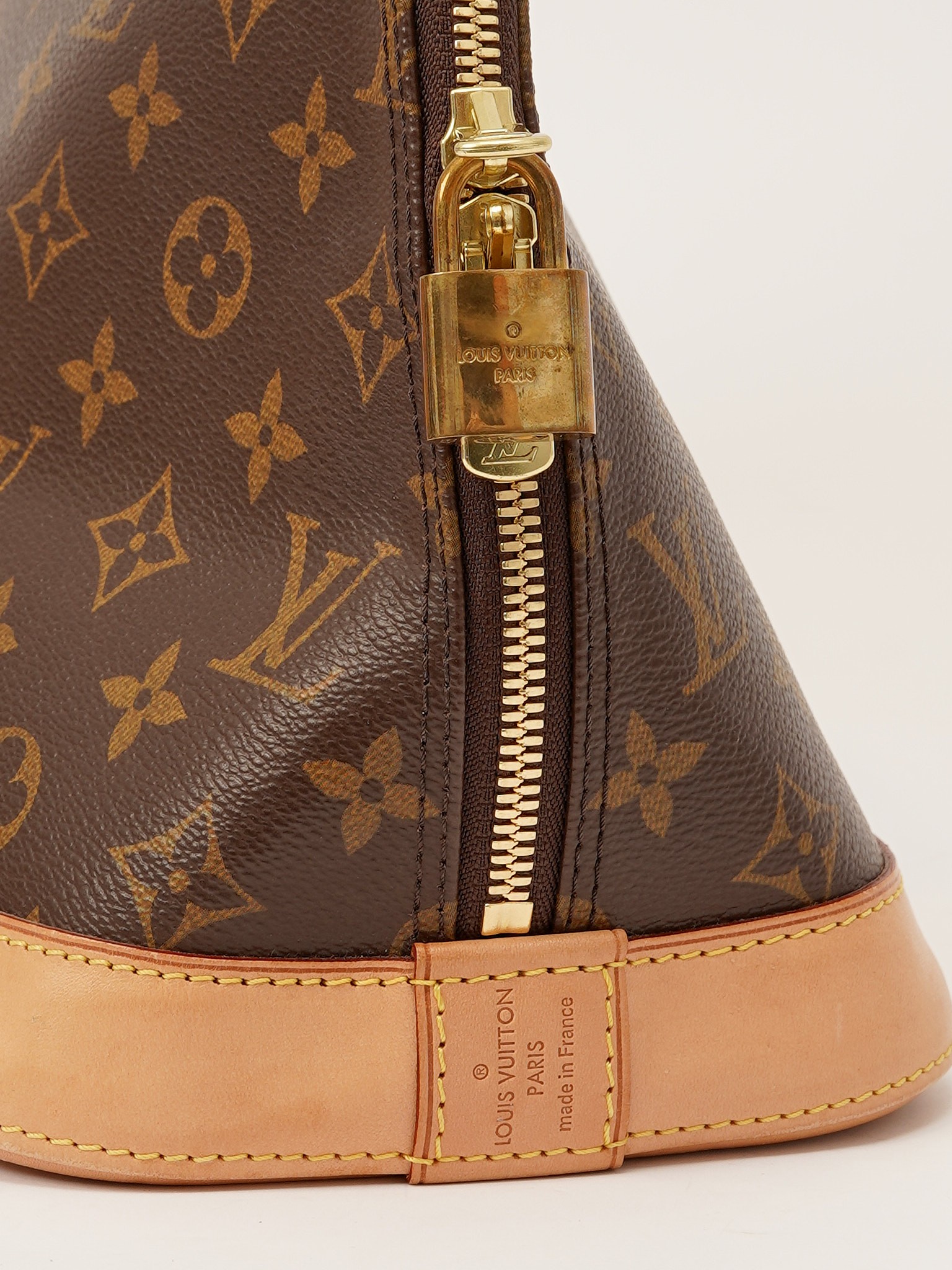 Louis Vuitton Alma 6
