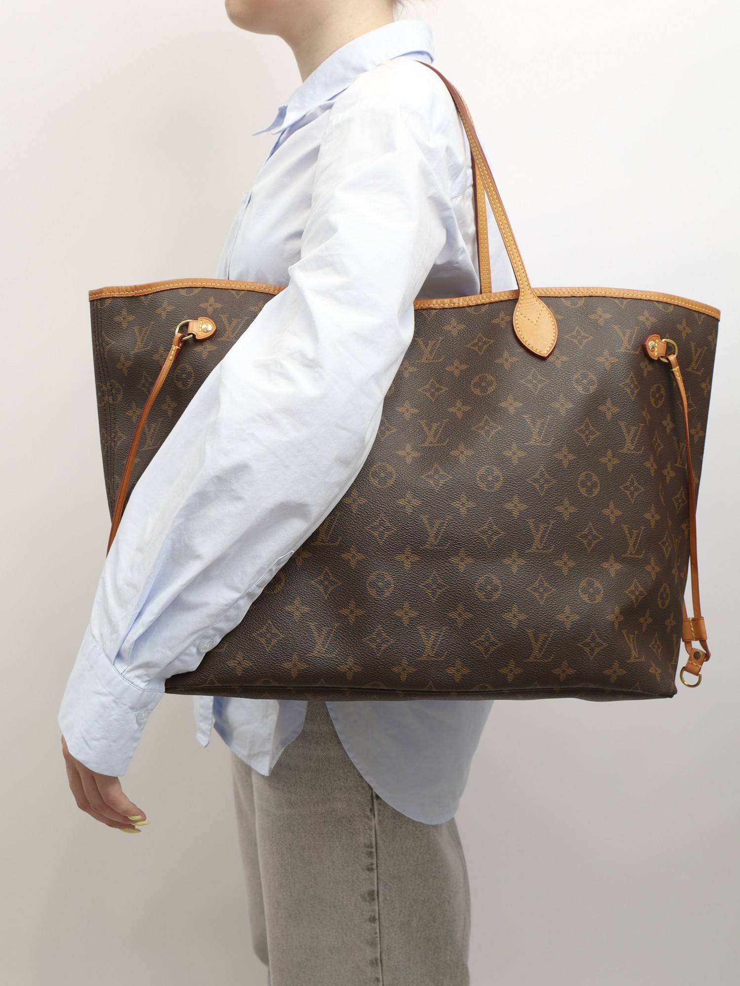 Louis Vuitton Neverfull  1
