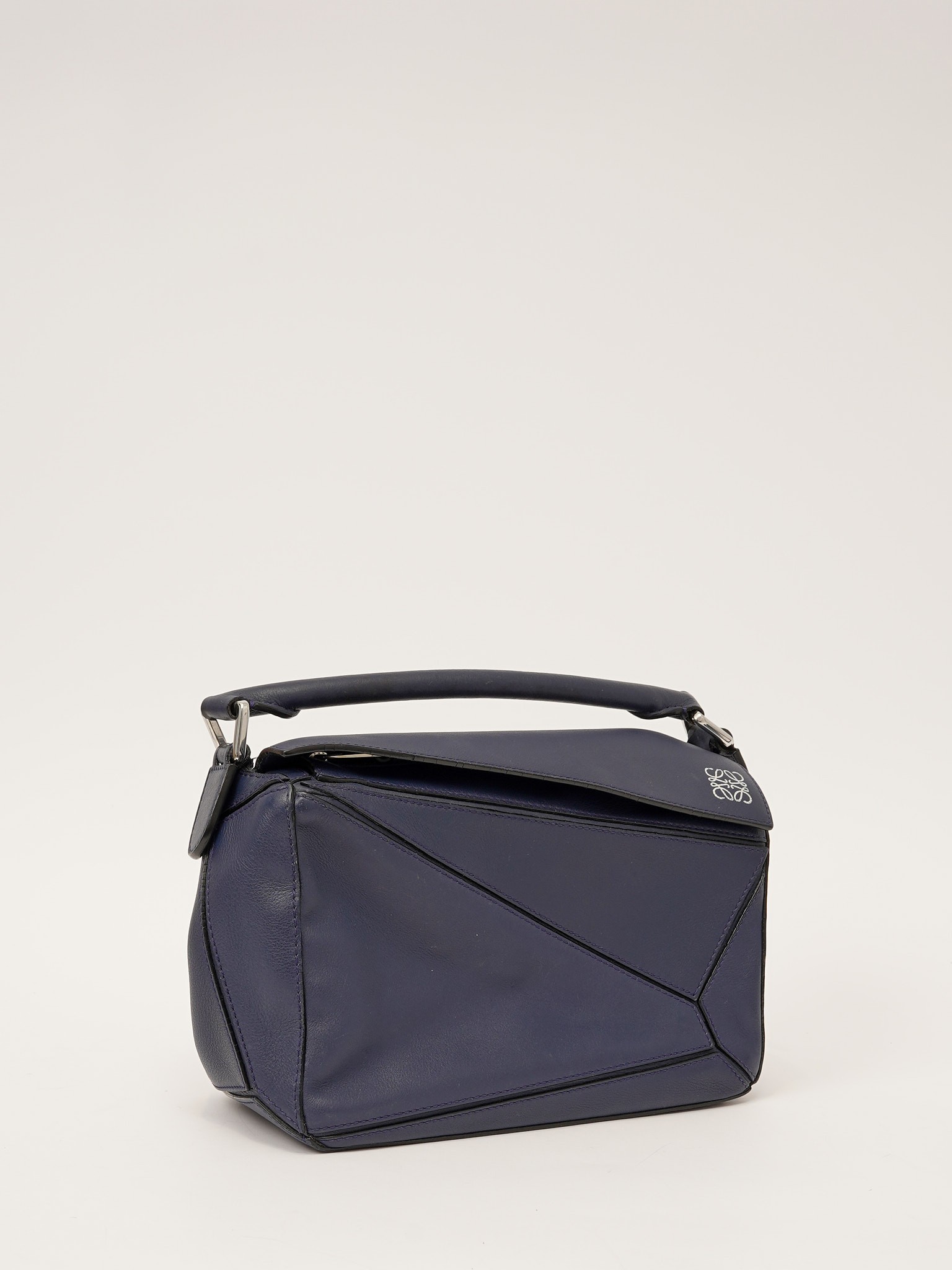 Loewe Puzzle  2