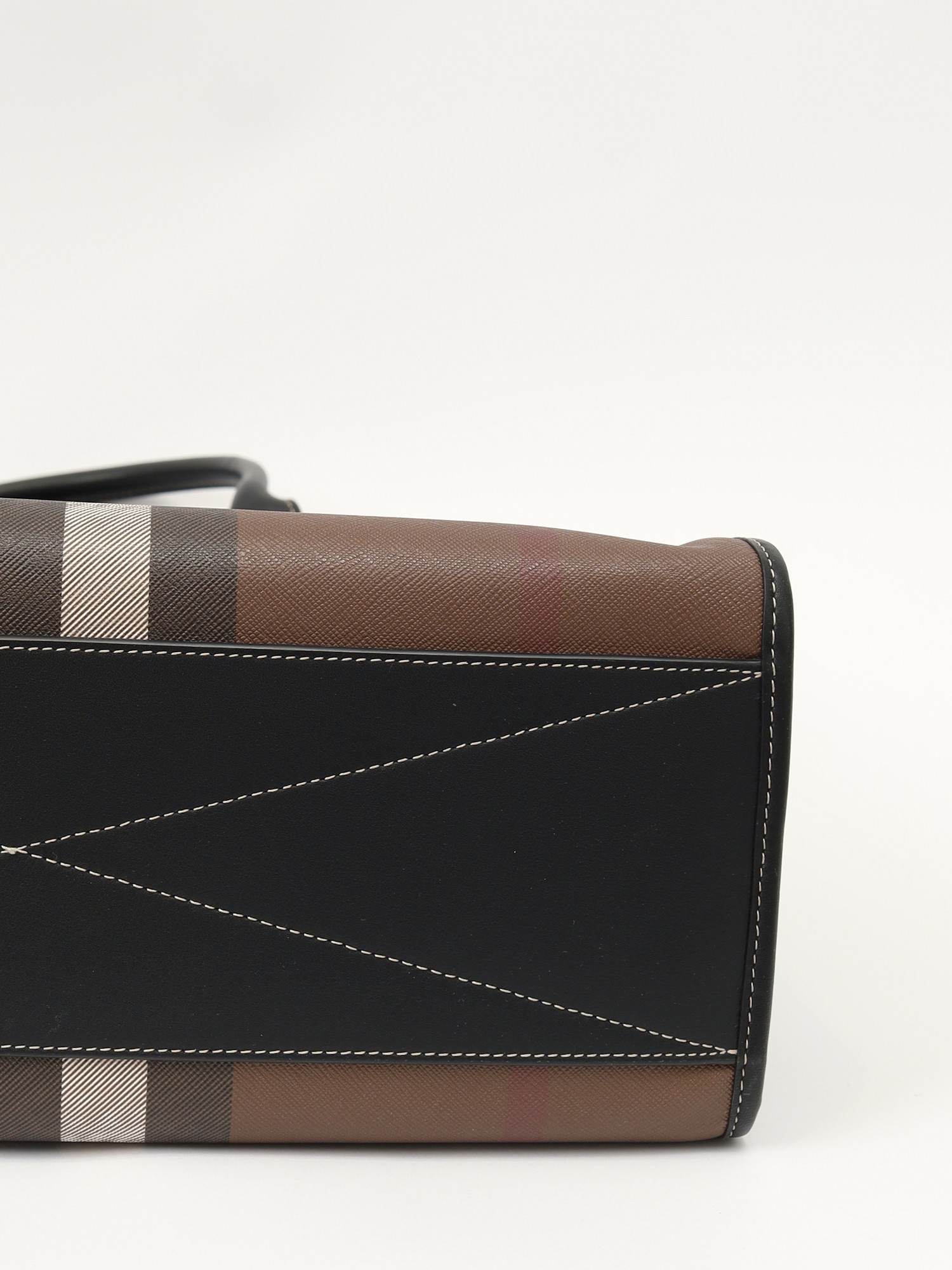 Burberry Canvas Bag  9