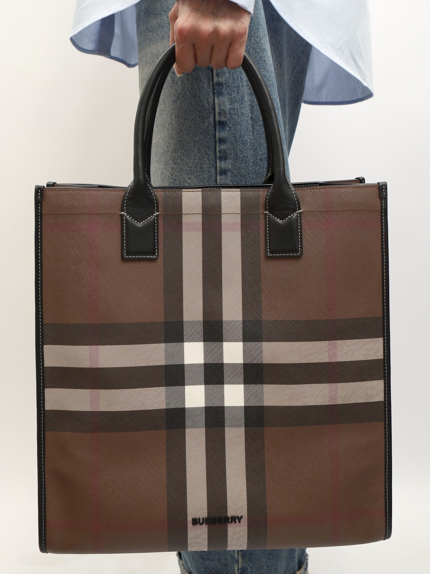 Burberry Canvas Bag  1