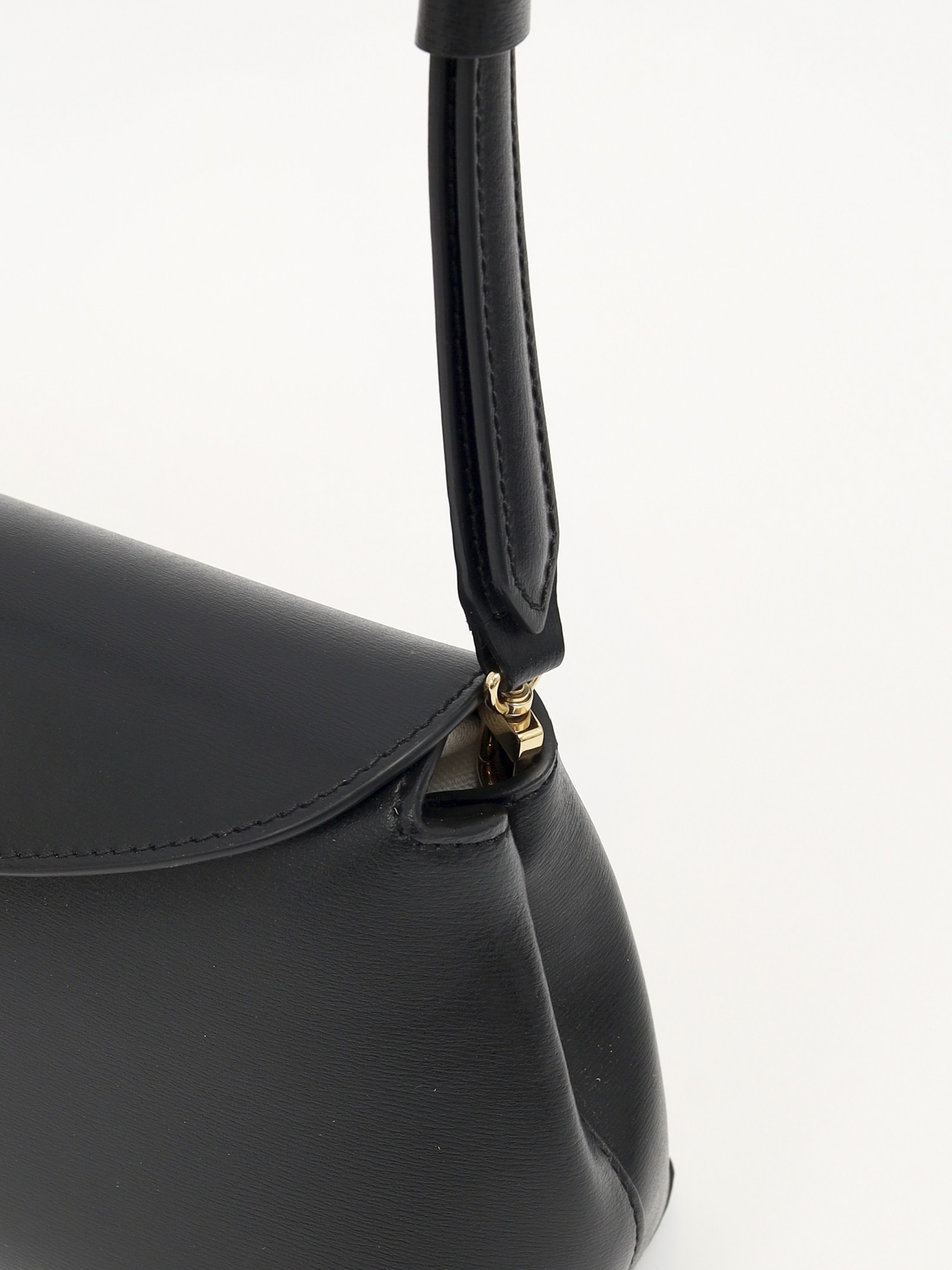 Toteme T-lock 7