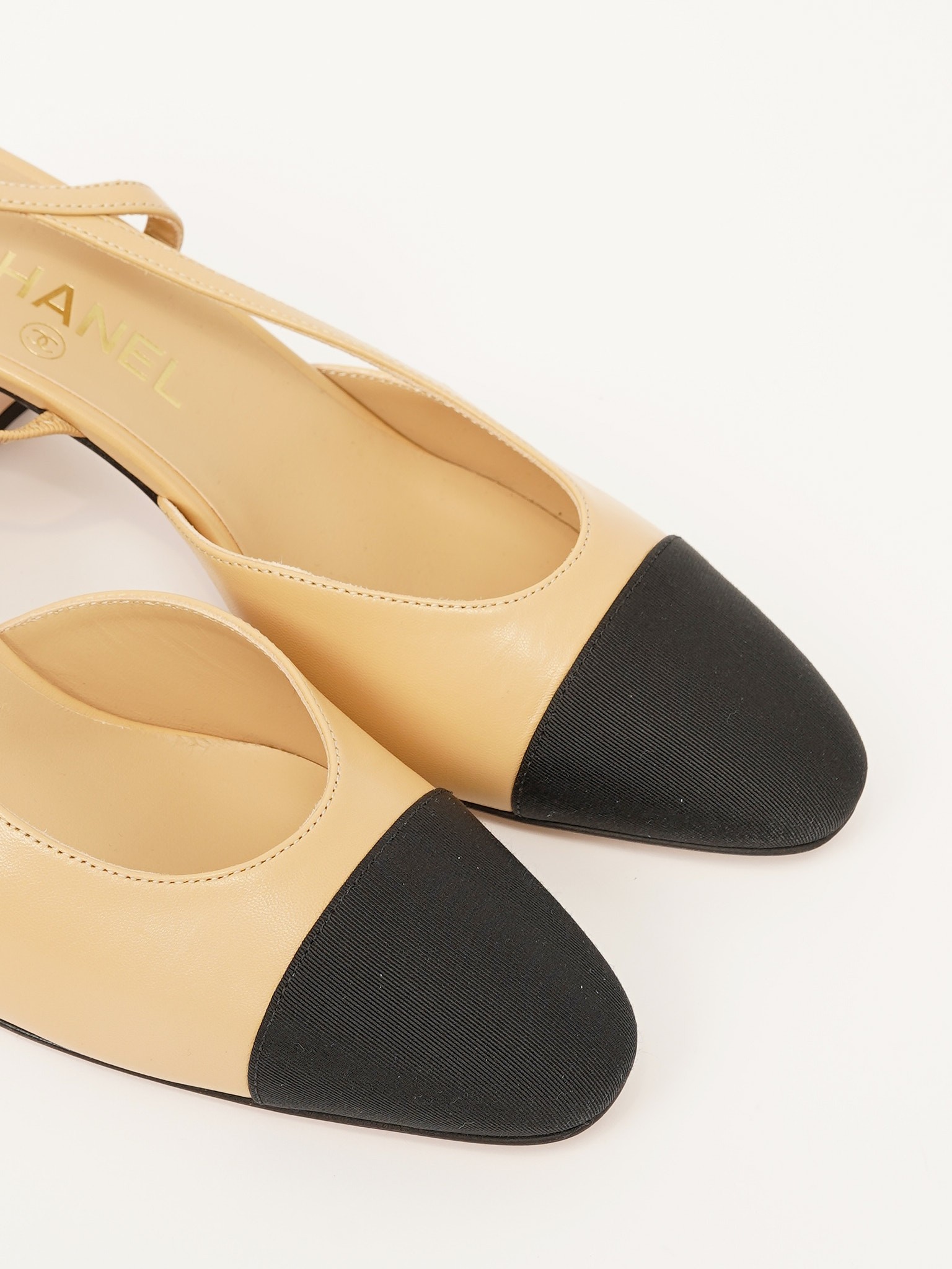 Chanel Shoes 38 6