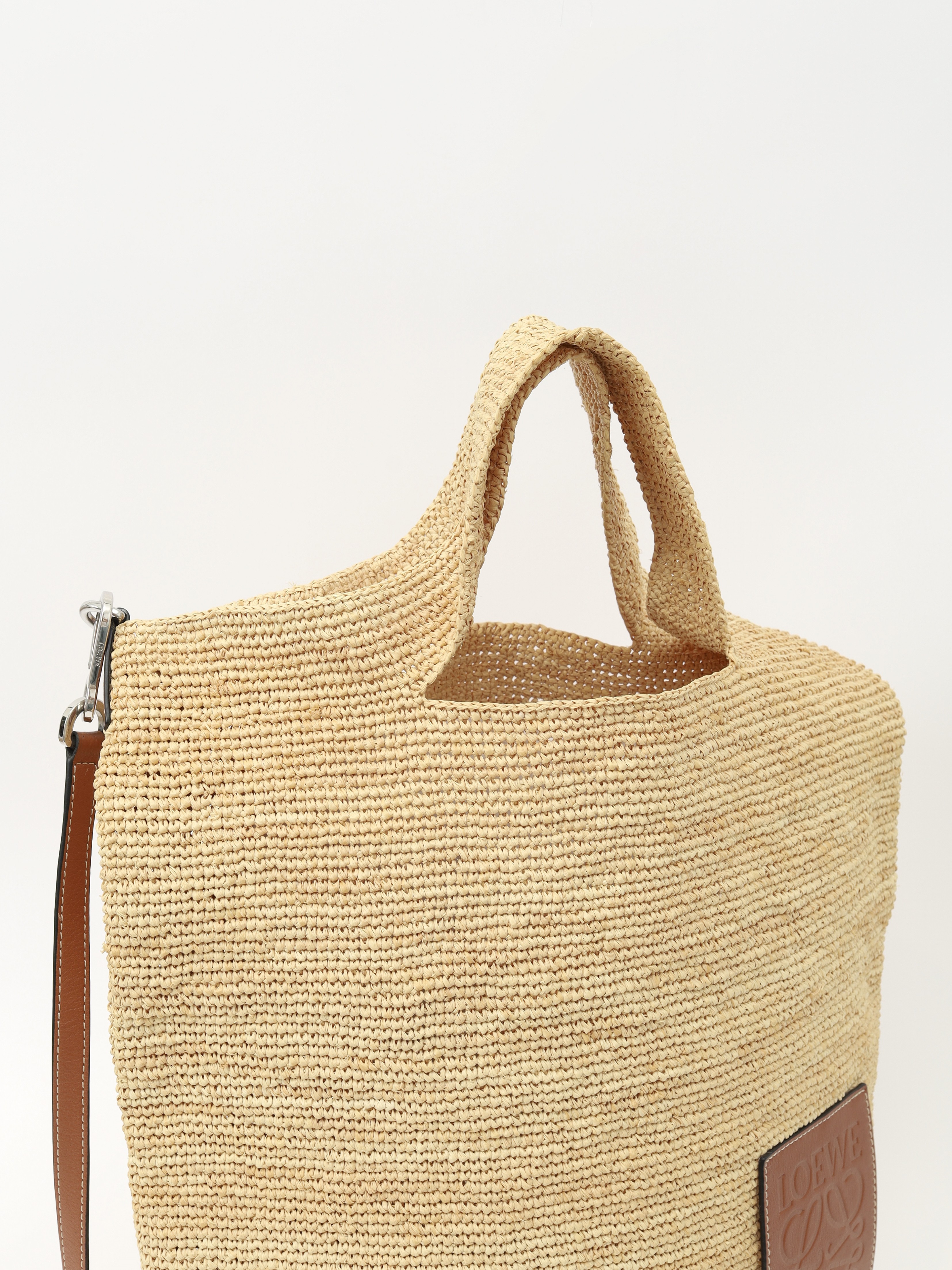 Loewe Slit 4