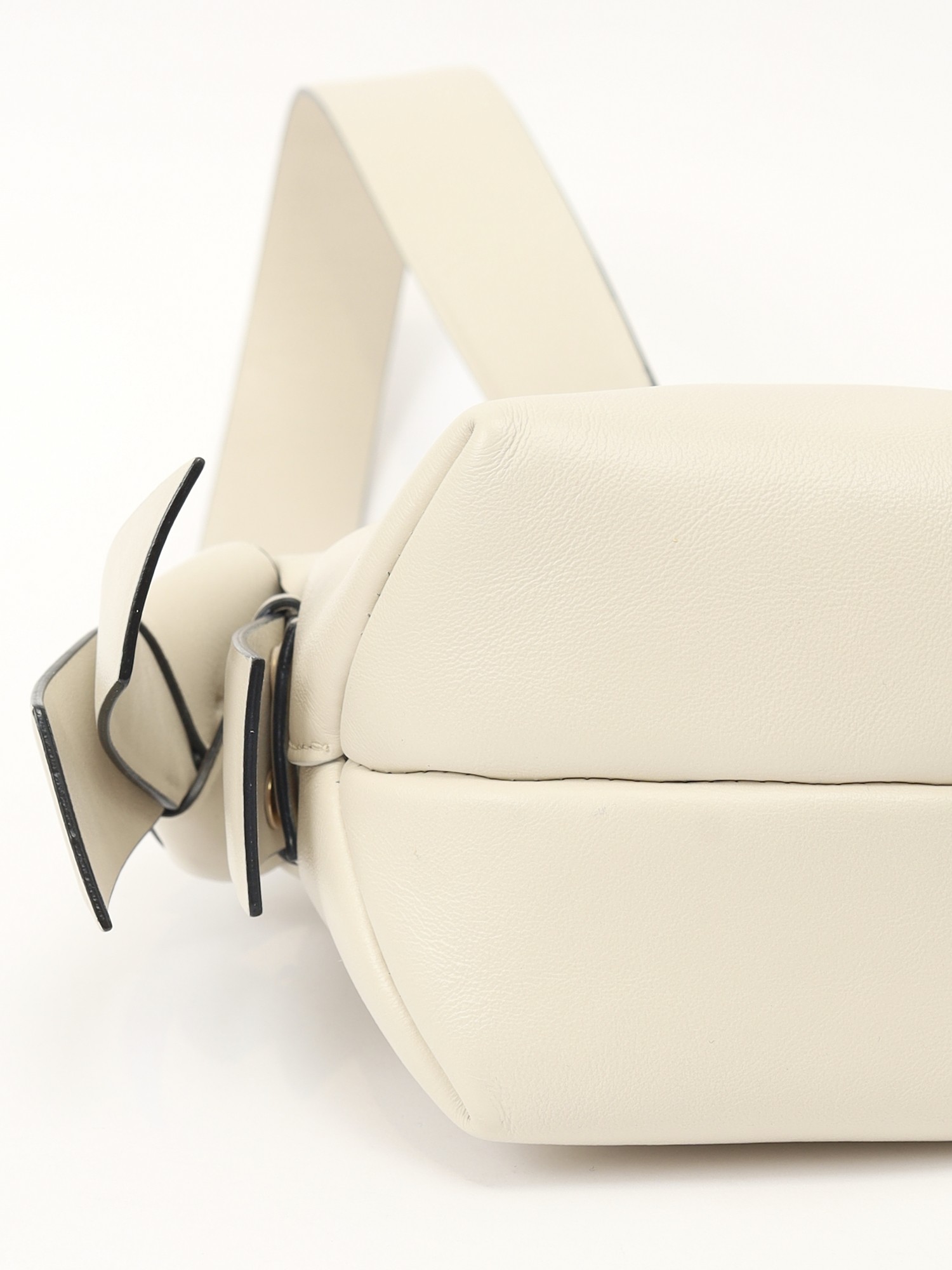 Acne Studios Musubi 8