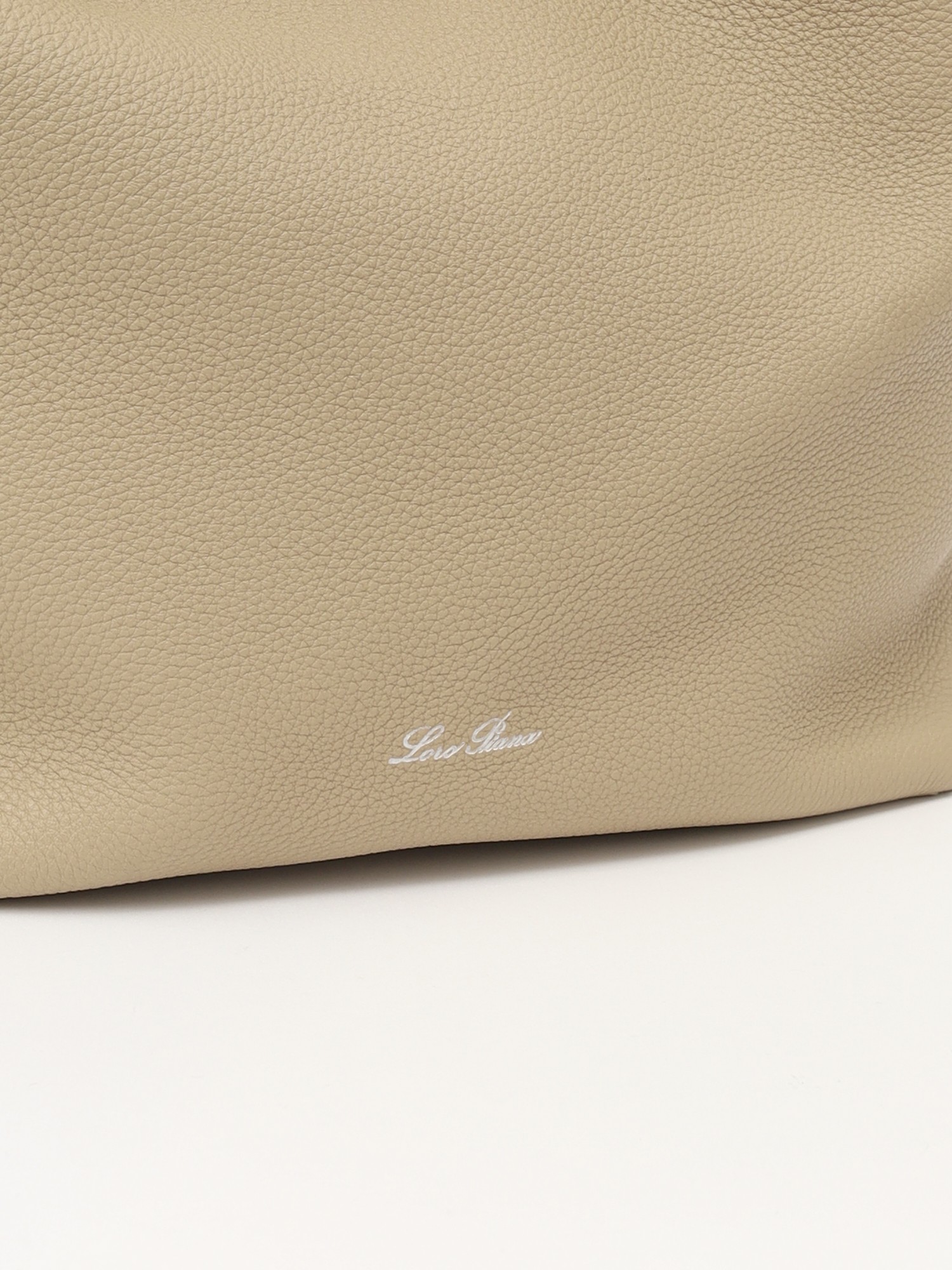 Loro Piana Bale  5