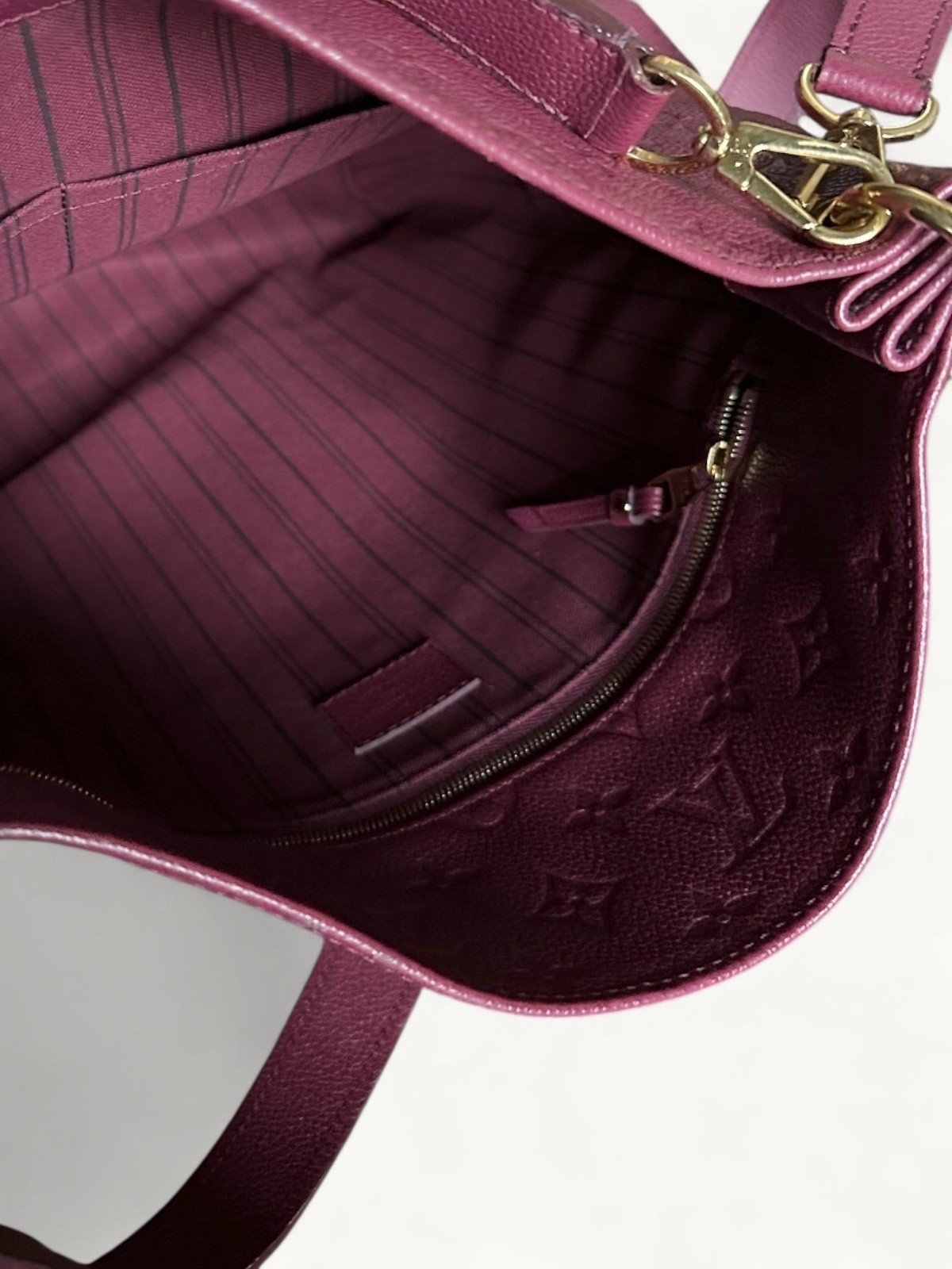 Louis Vuitton Hobo 4
