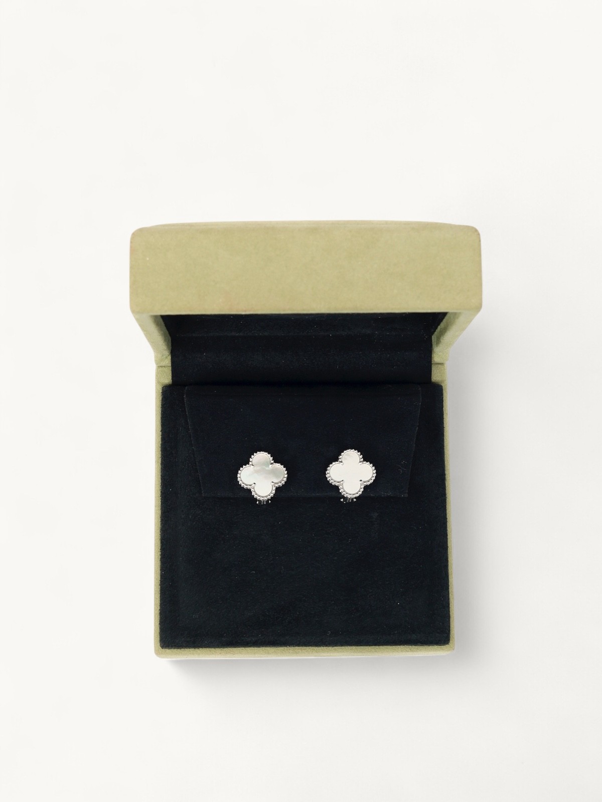 Van Cleef Alhambra 2