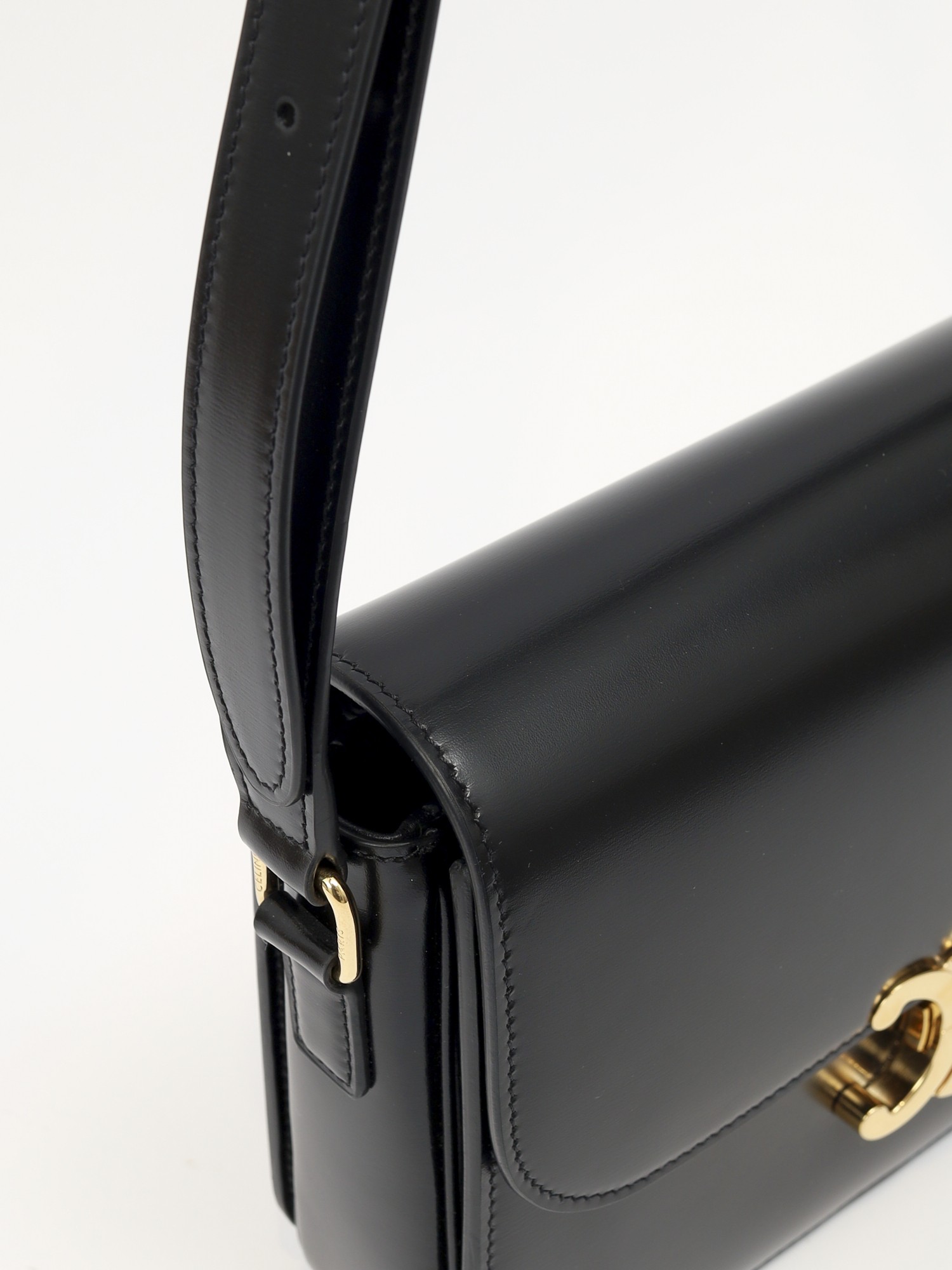 Celine Triomphe 6