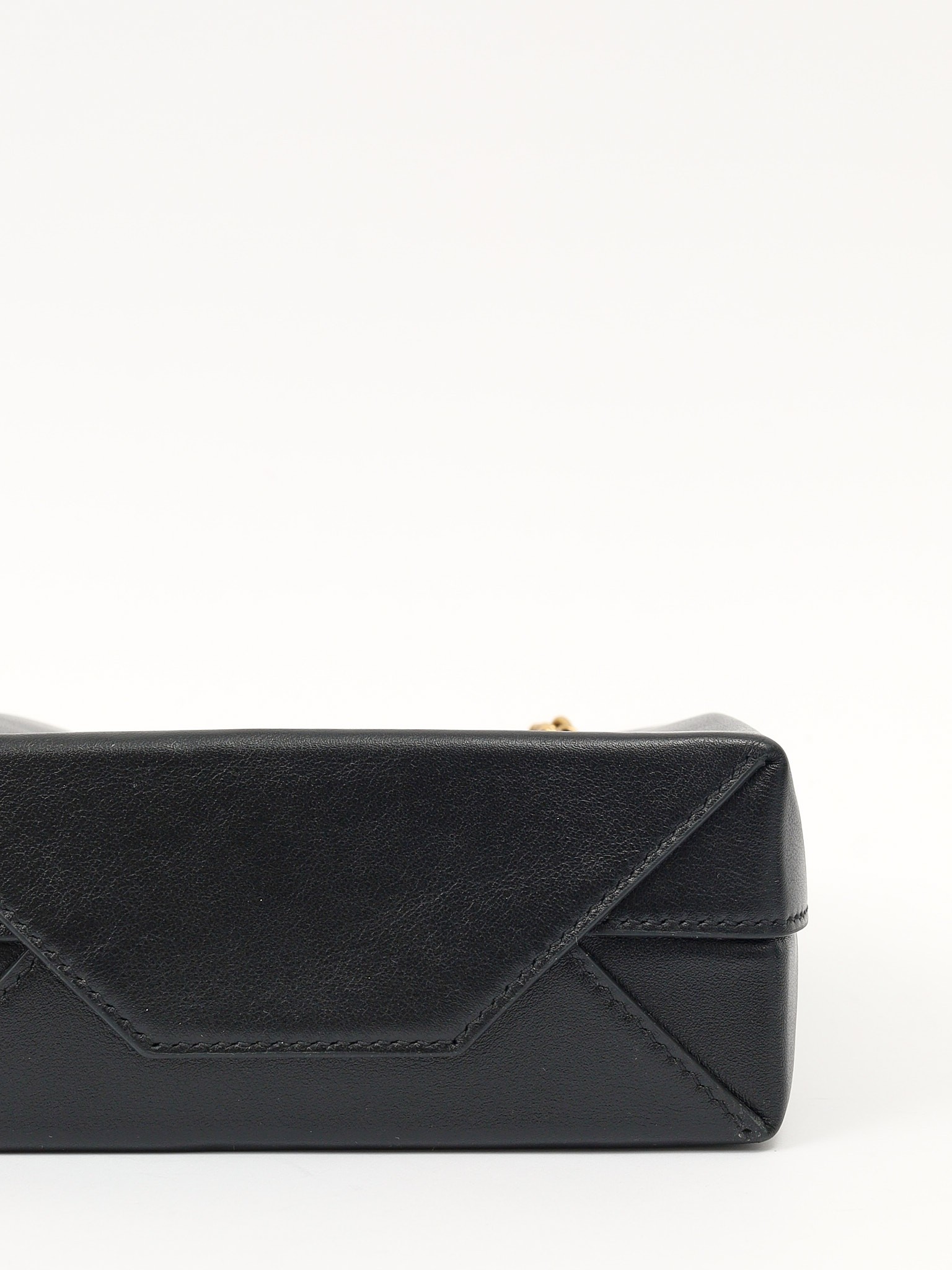 Balenciaga Duty Free 8