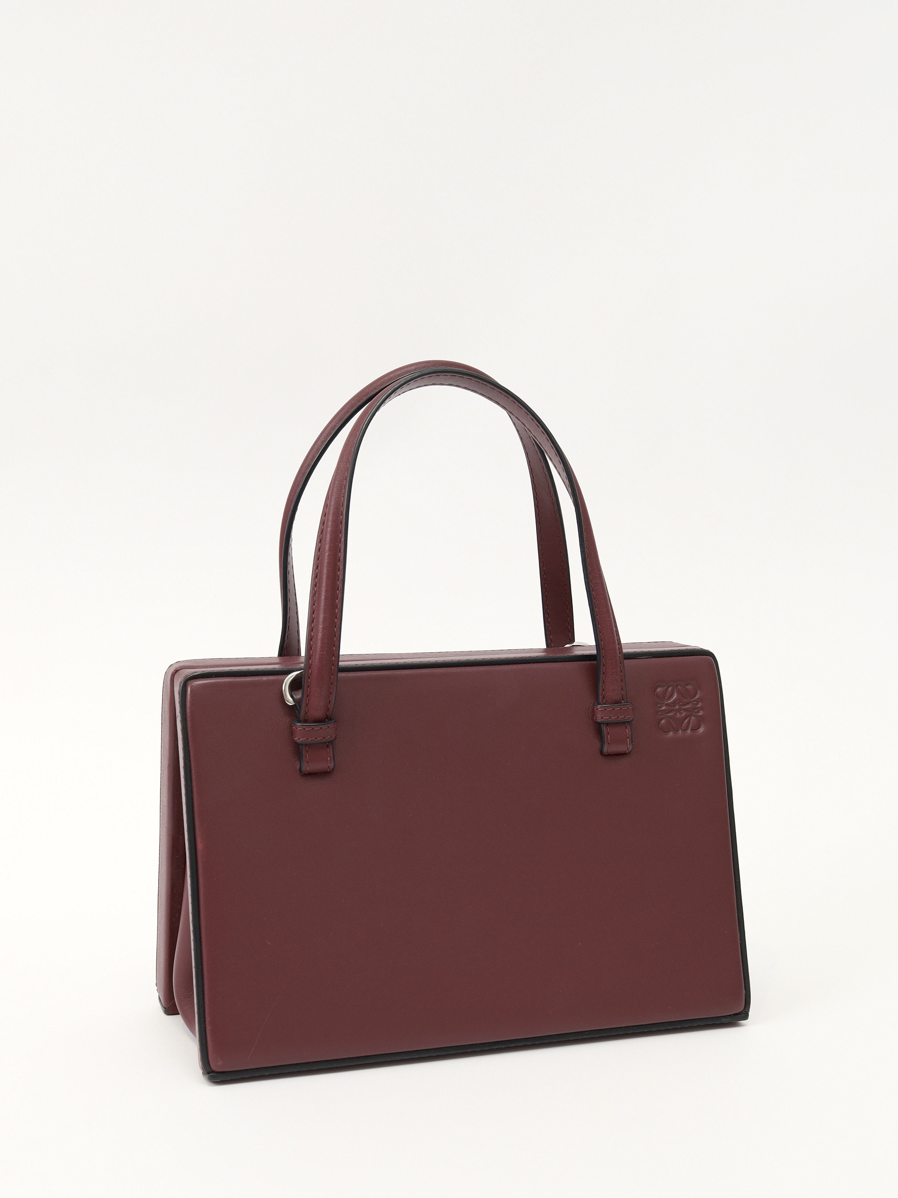Loewe Postal 2
