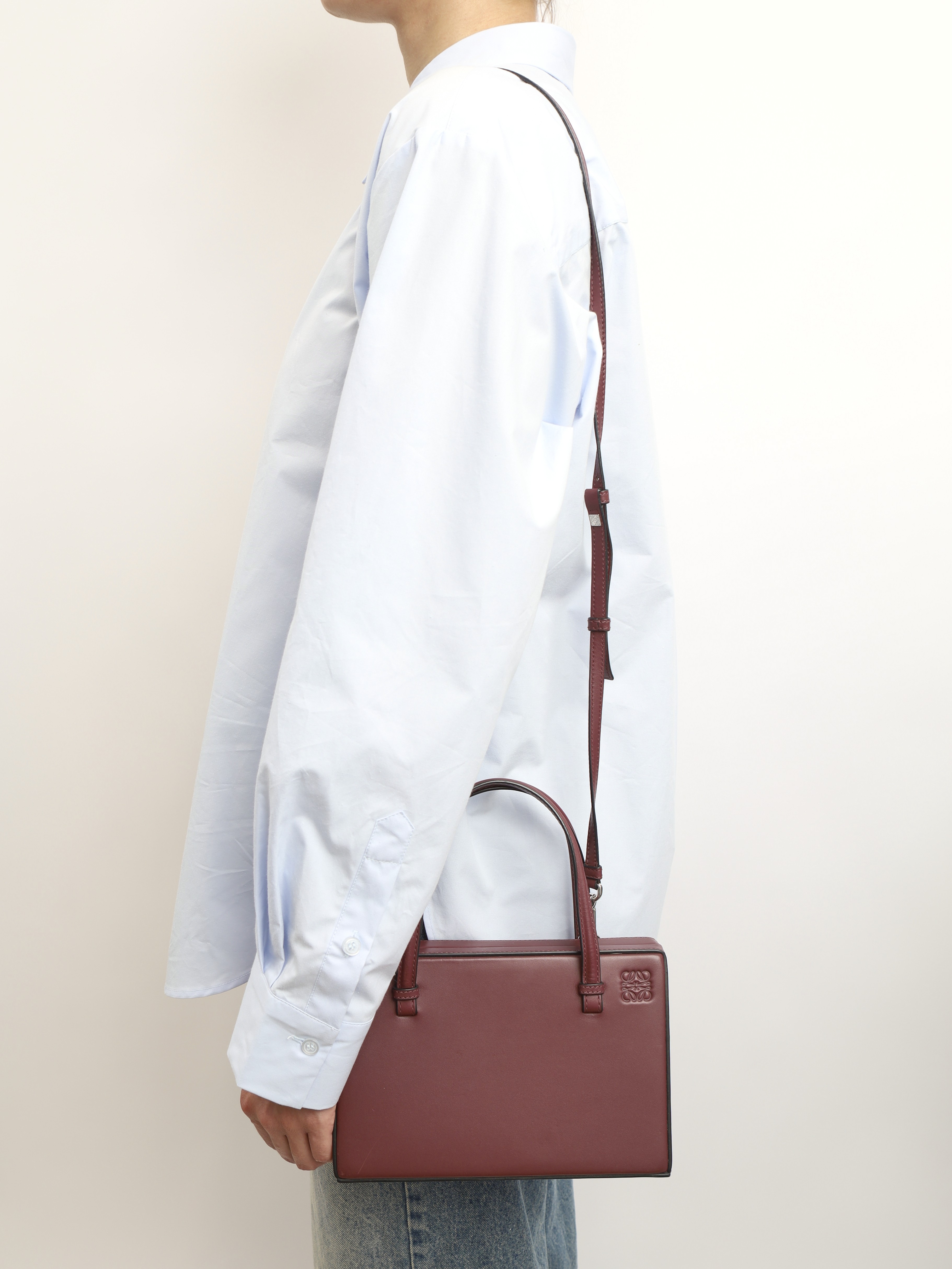 Loewe Postal 1