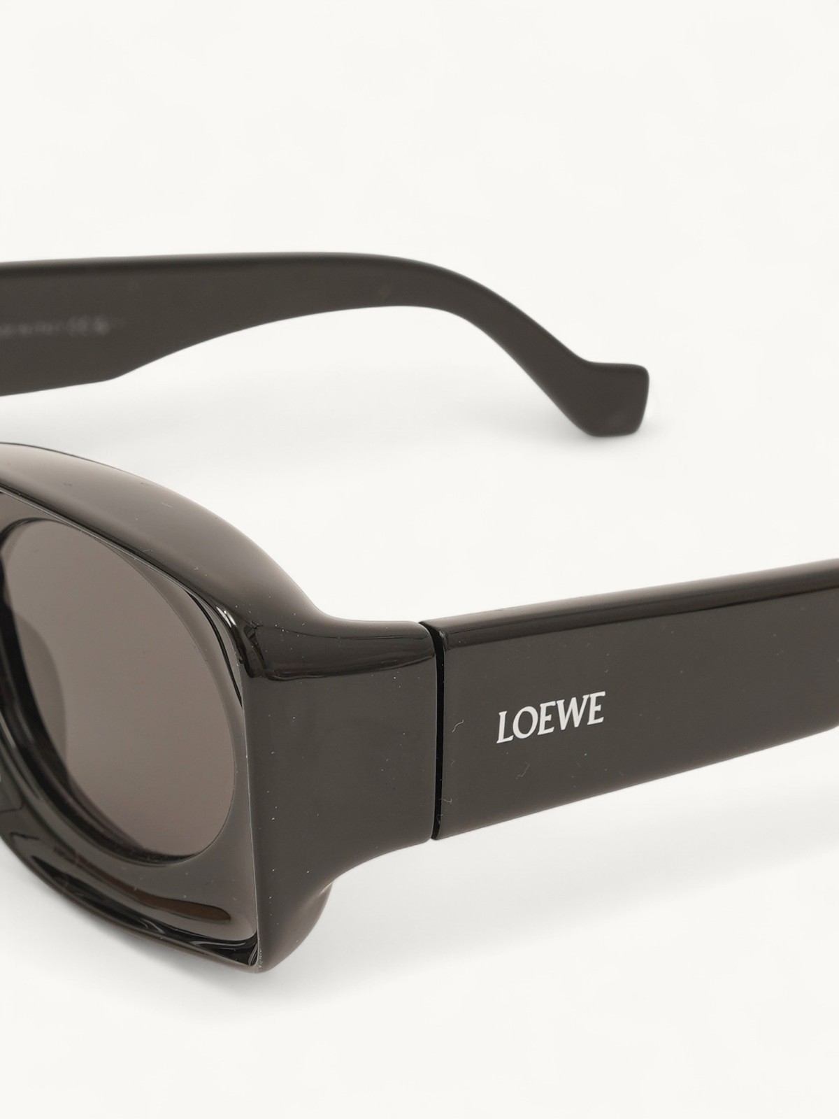 Loewe Sunglasses 6