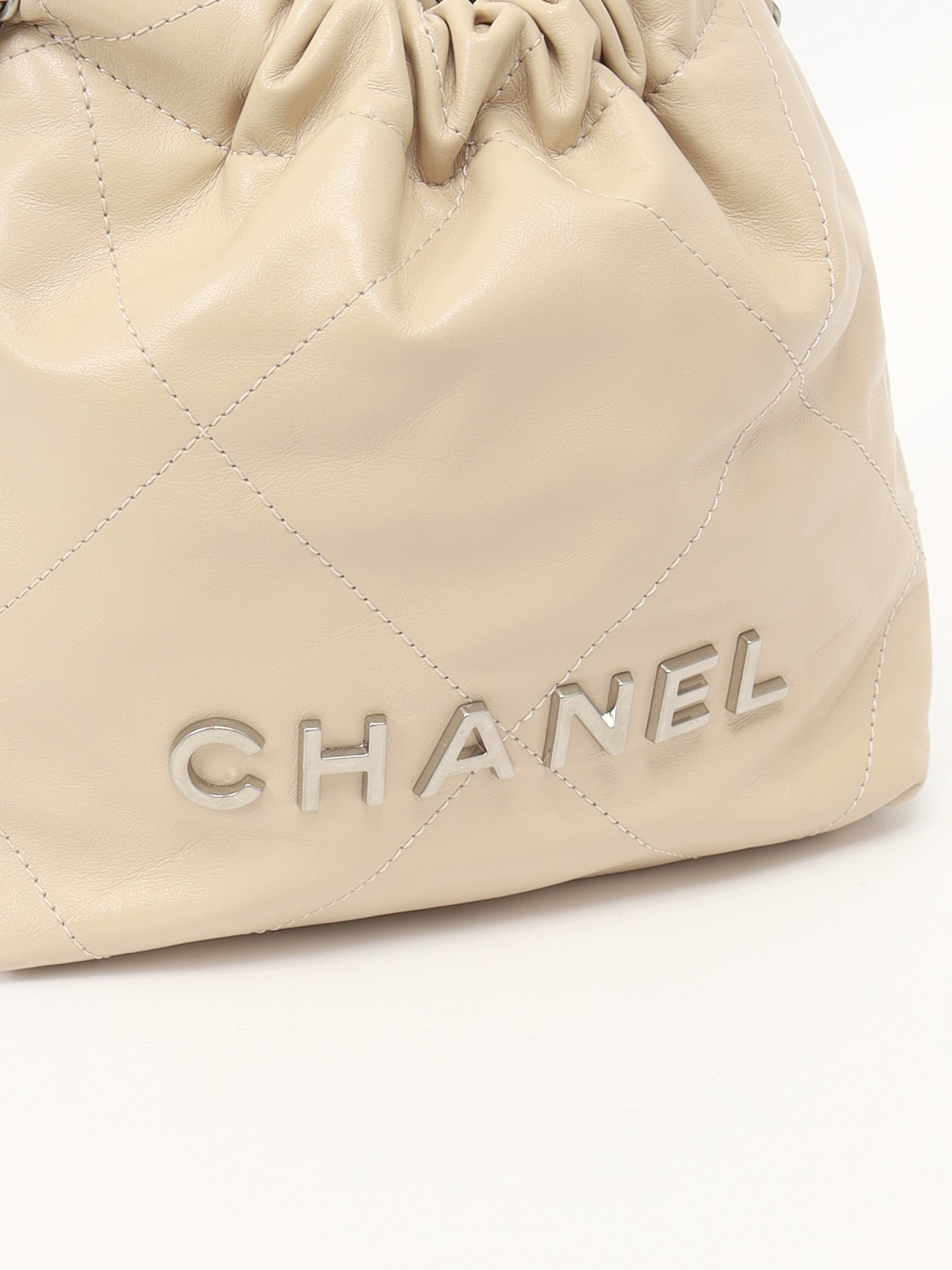 Chanel 22 5