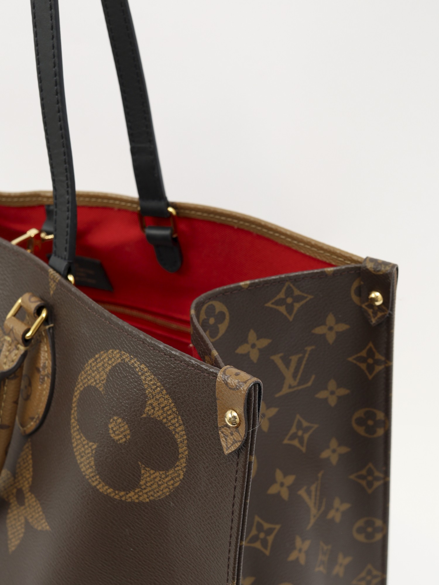 Louis Vuitton OnTheGo 6