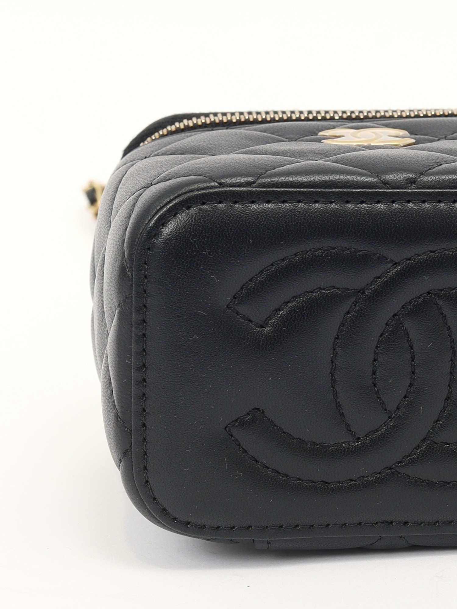 Chanel Vanity 8