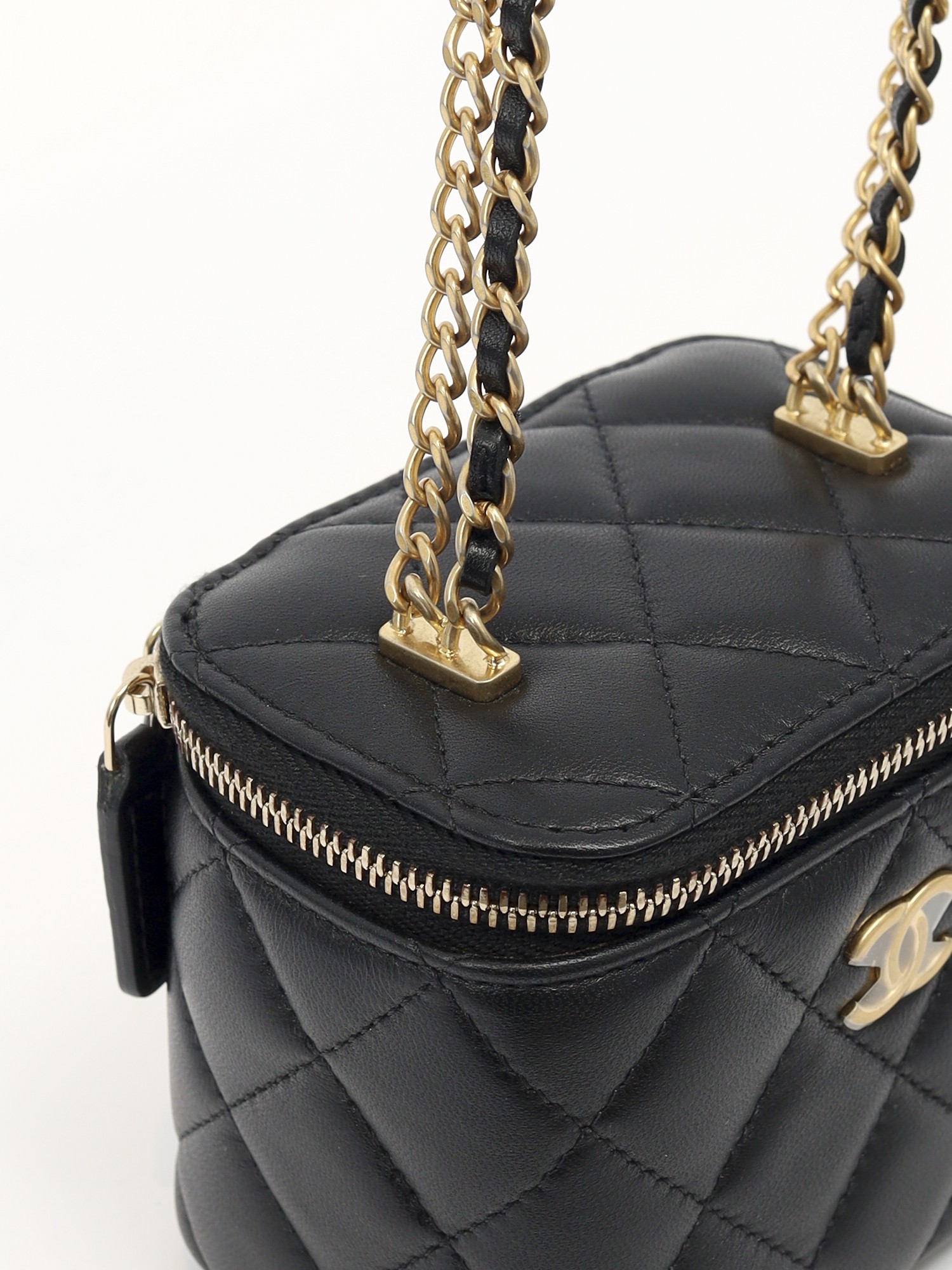 Chanel Vanity 6