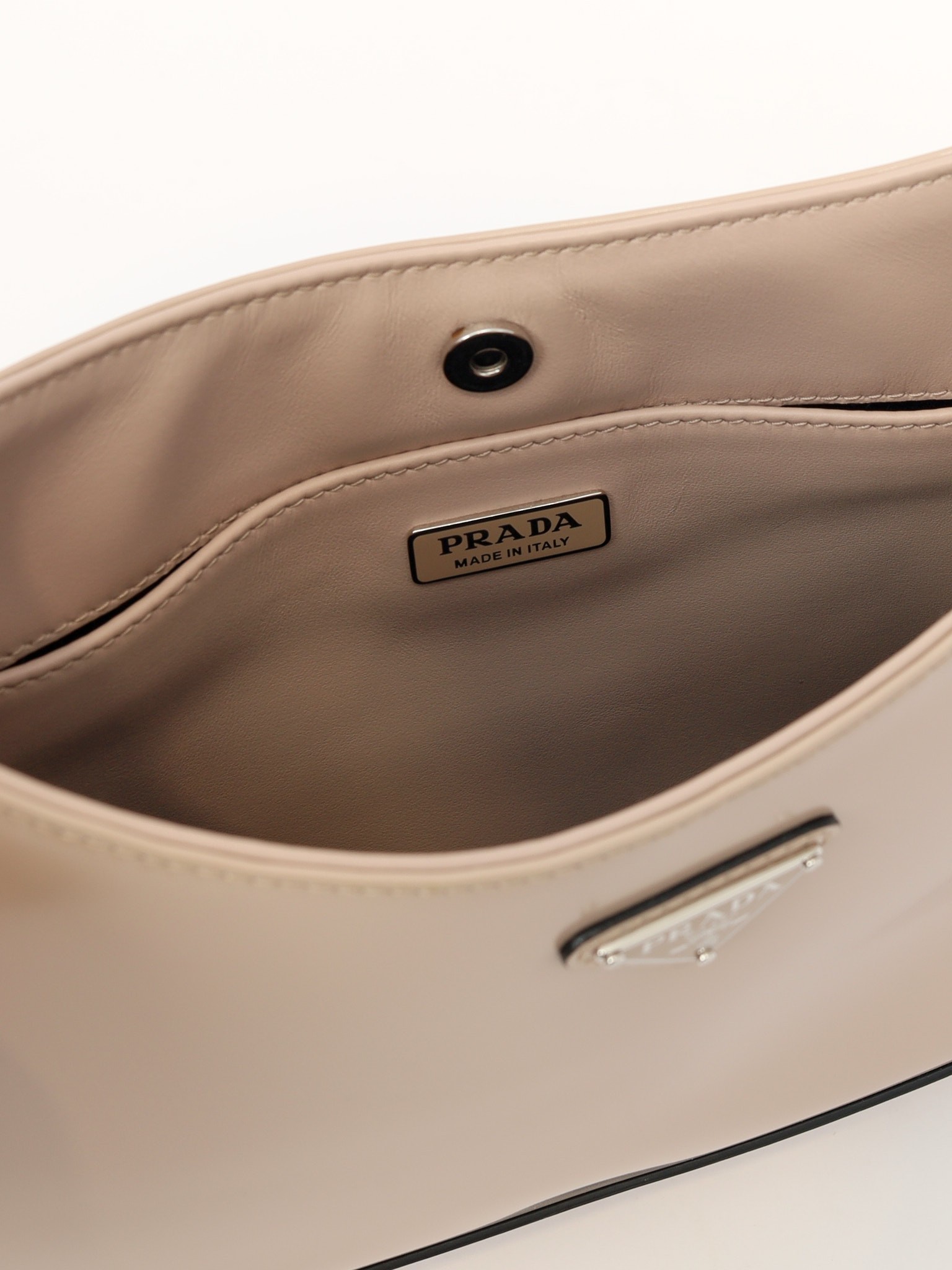 Prada Cleo 9