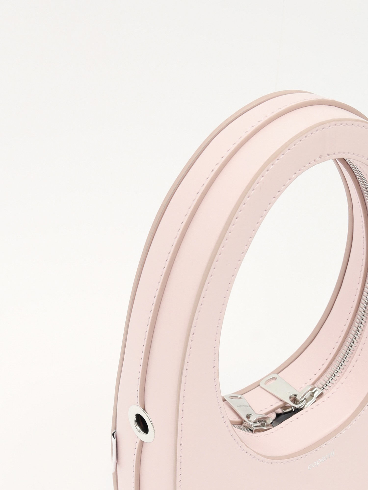 Coperni Swipe 5