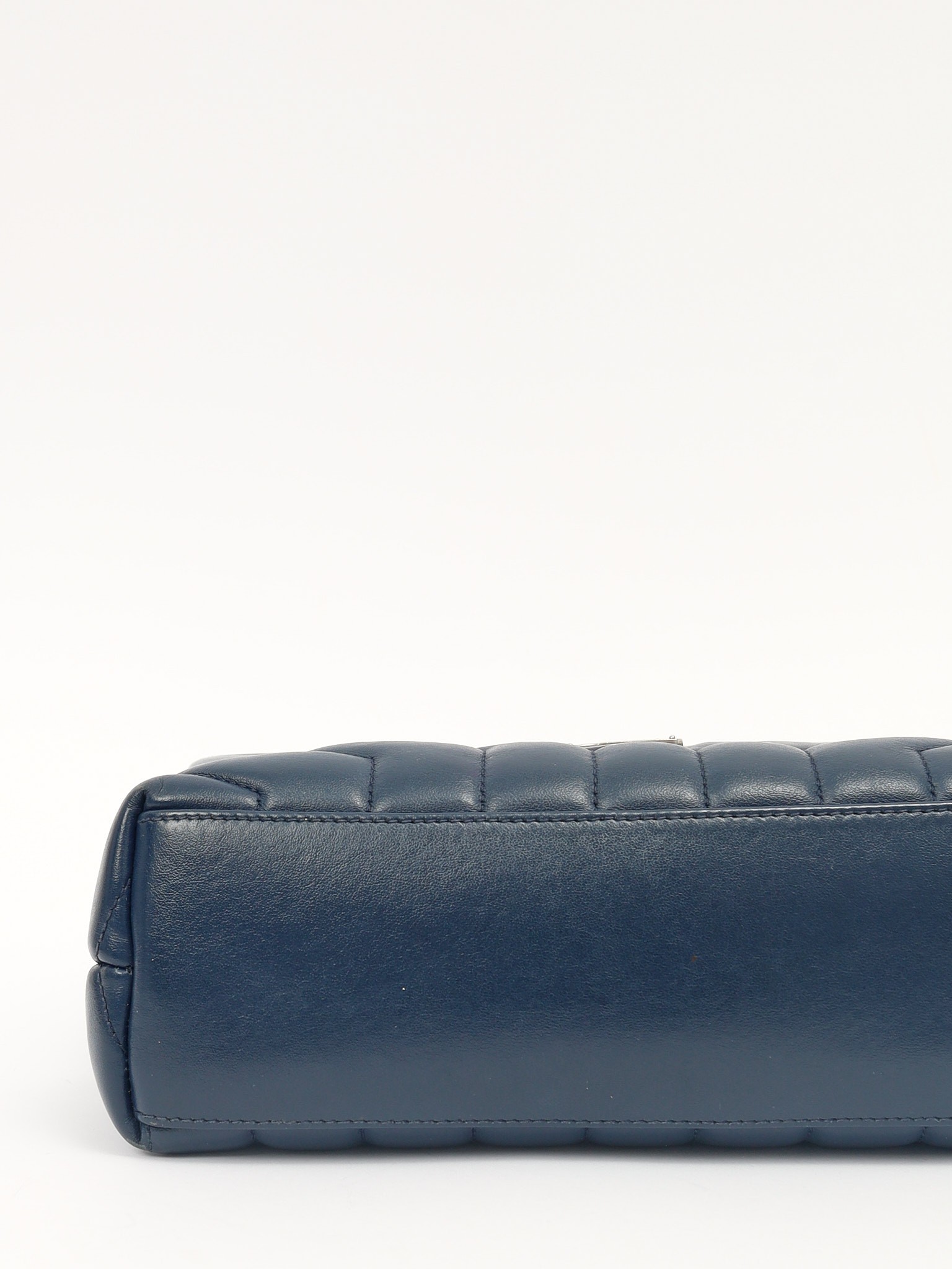 Saint Laurent LouLou 6