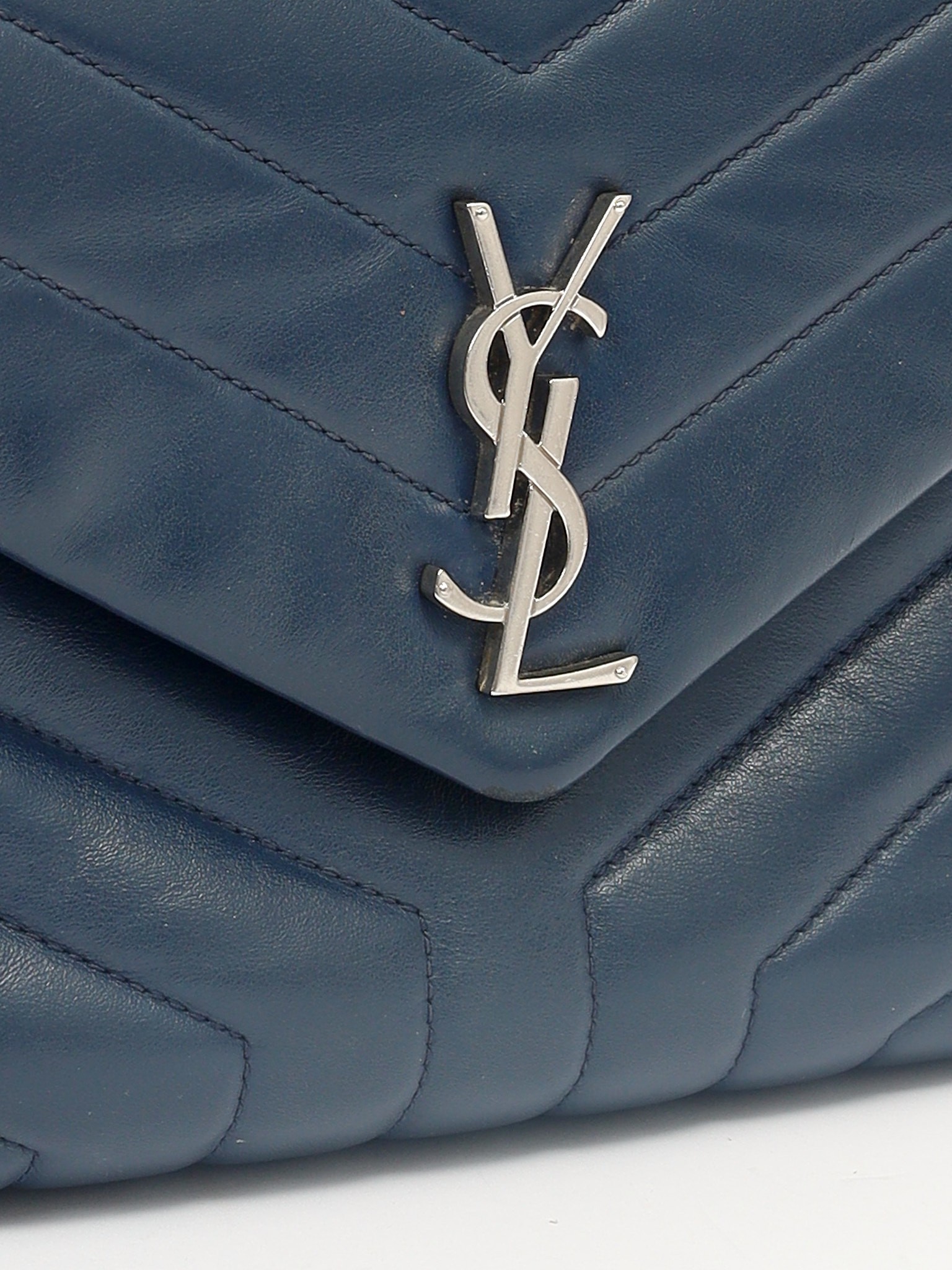 Saint Laurent LouLou 5