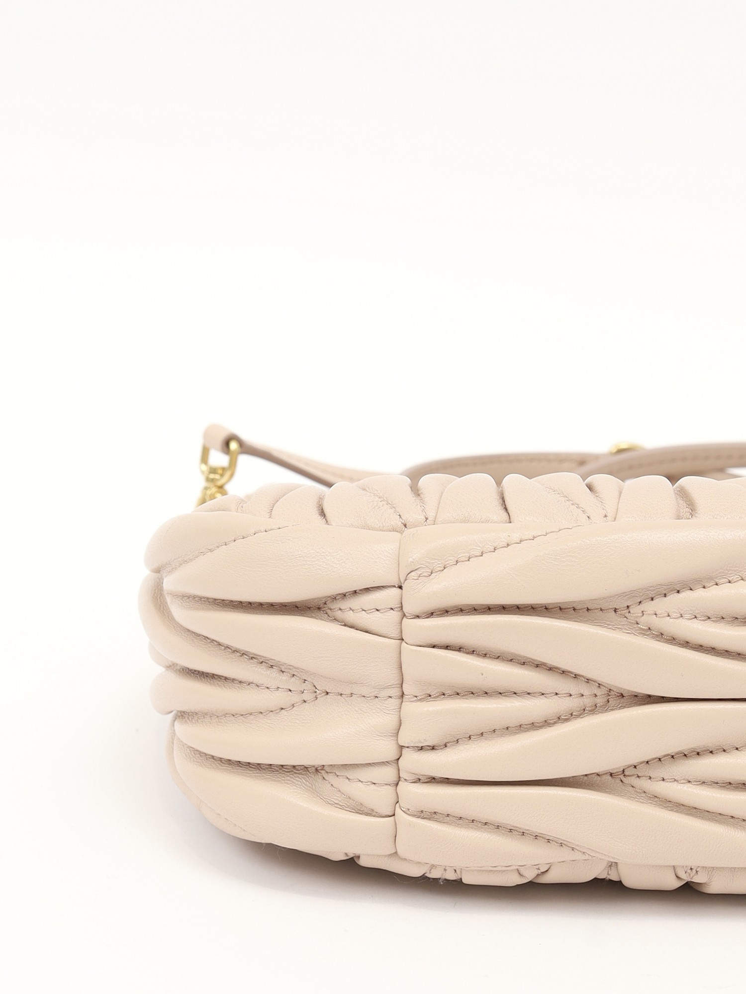 Miu Miu Wander  8