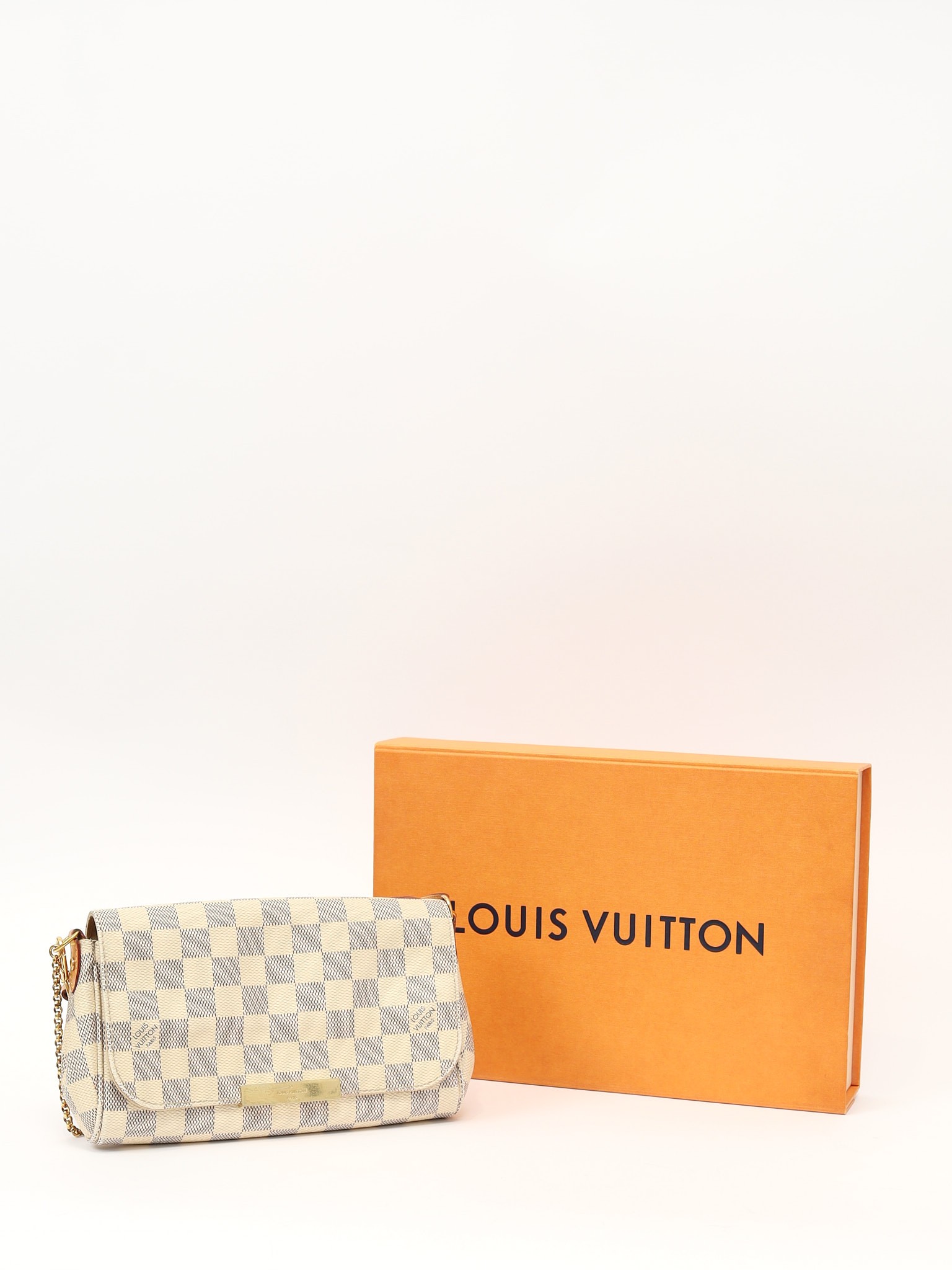 Louis Vuitton Favorite 4