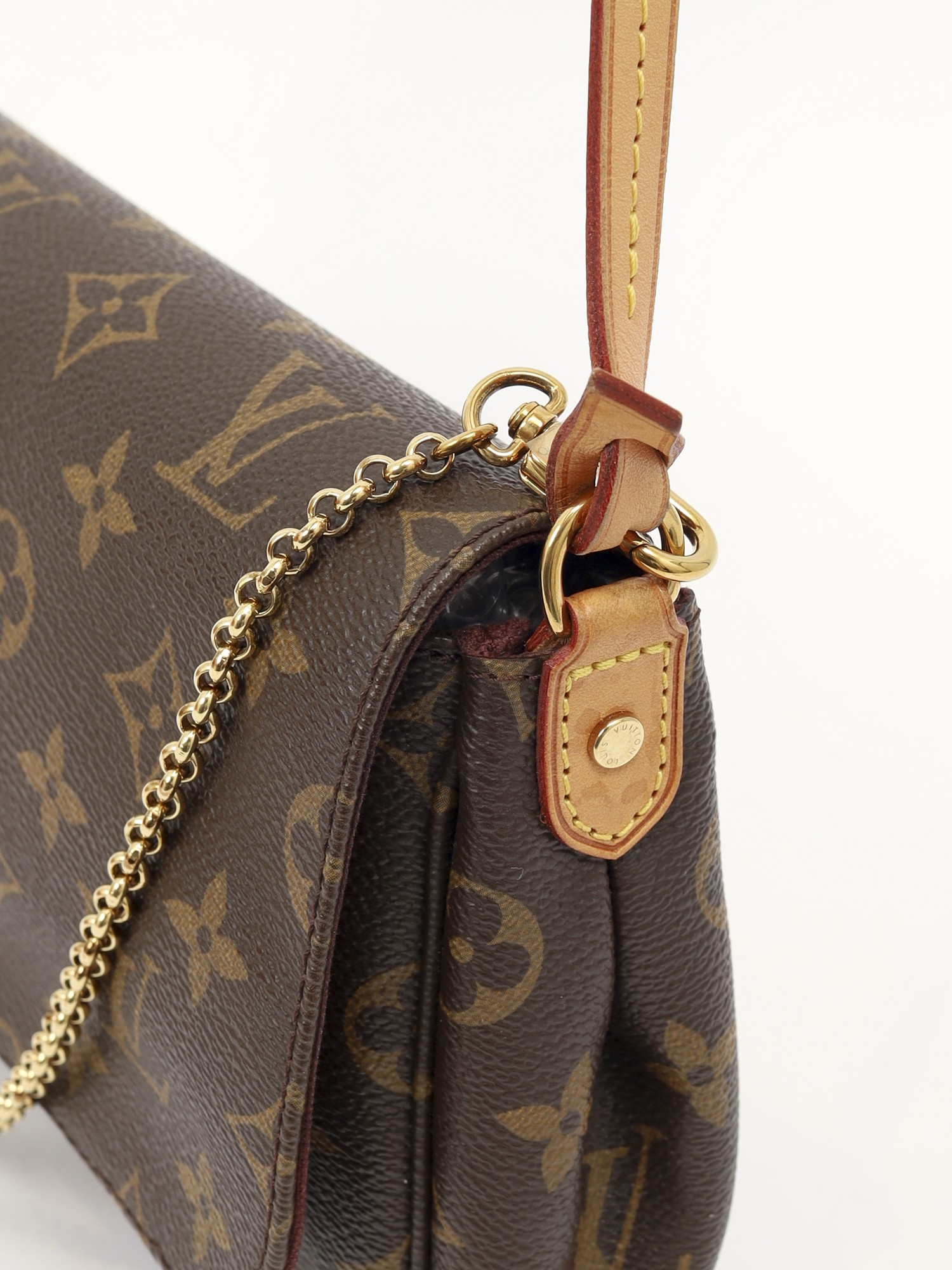 Louis Vuitton Favorite 8