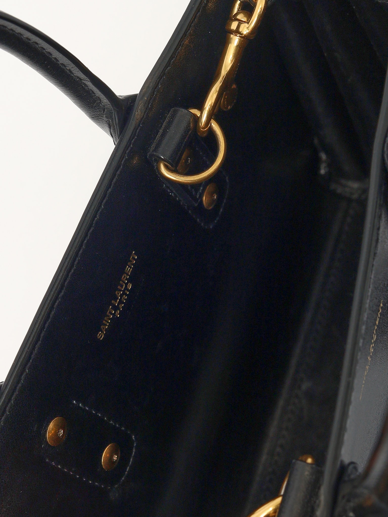 Saint Laurent Sac De Jour 10