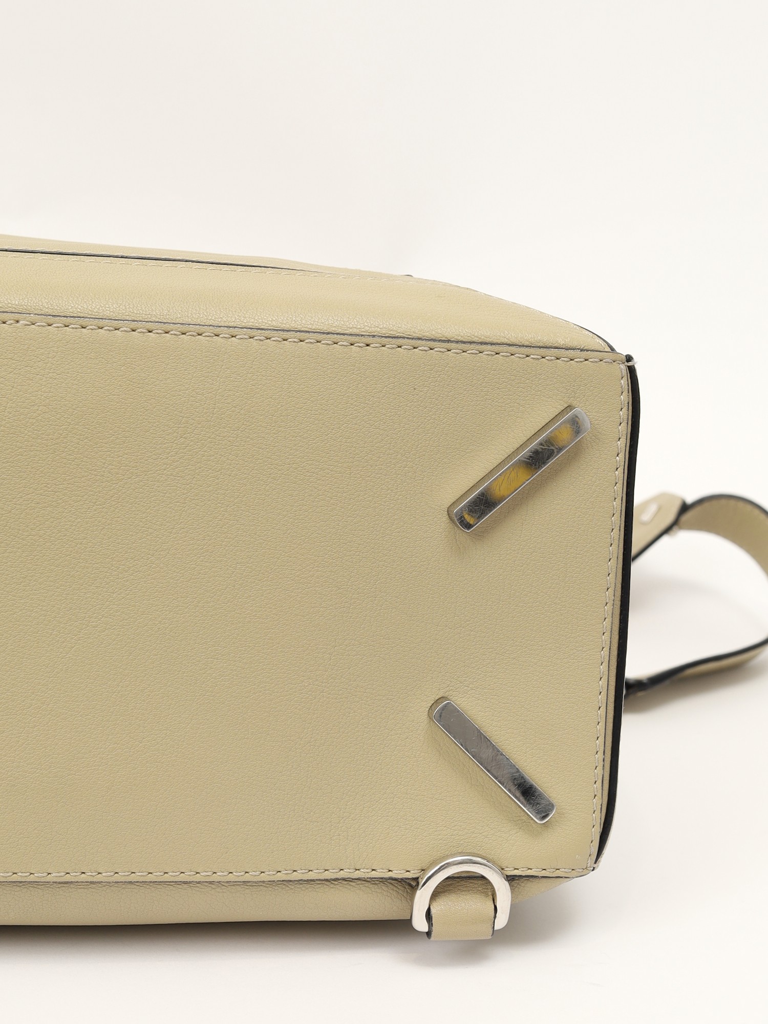 Loewe Puzzle 9