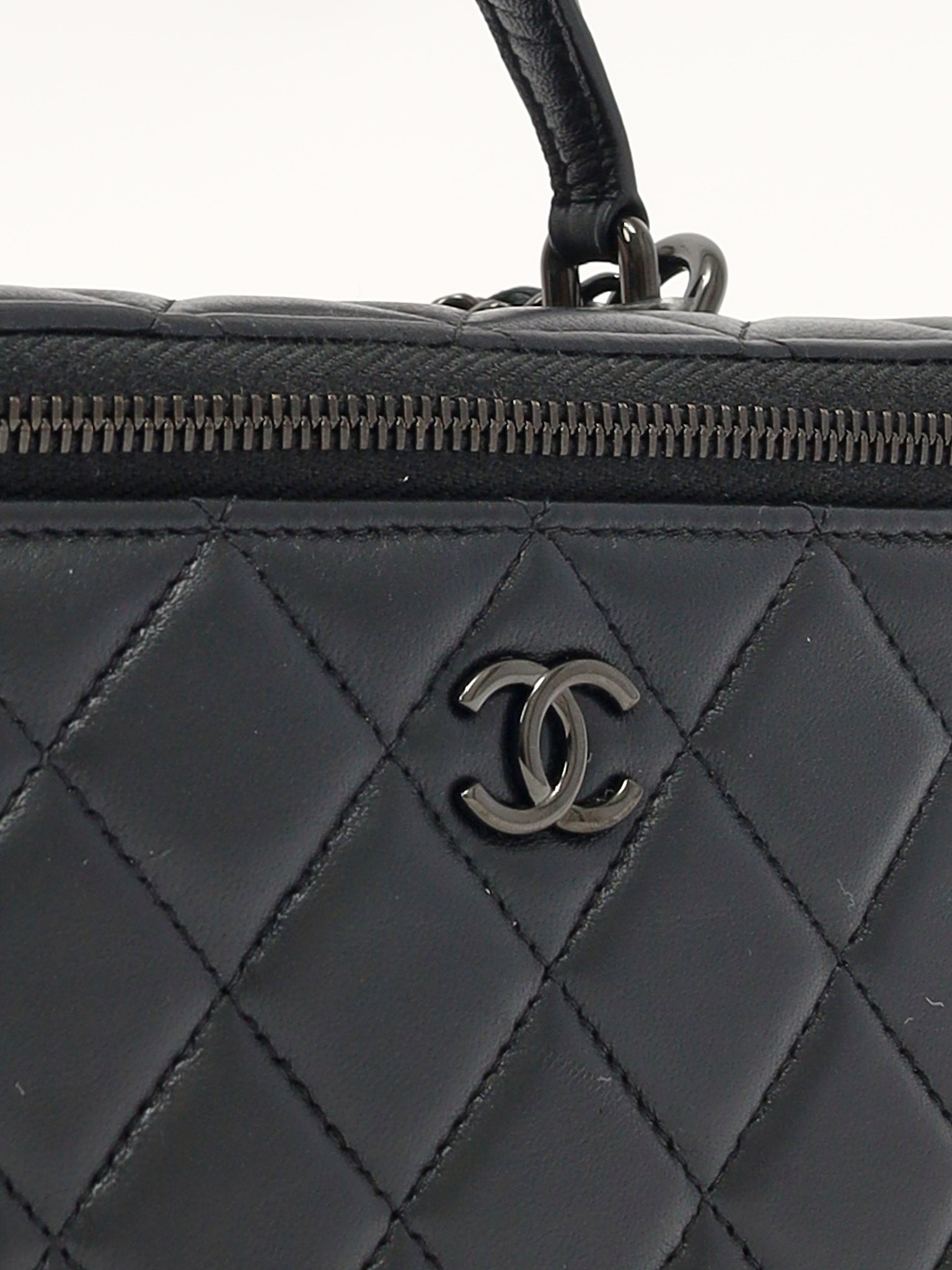 Chanel Vanity  5