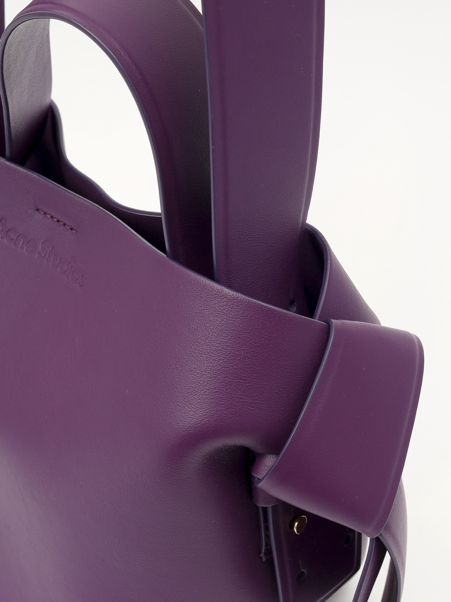 Acne Studios Musubi 7