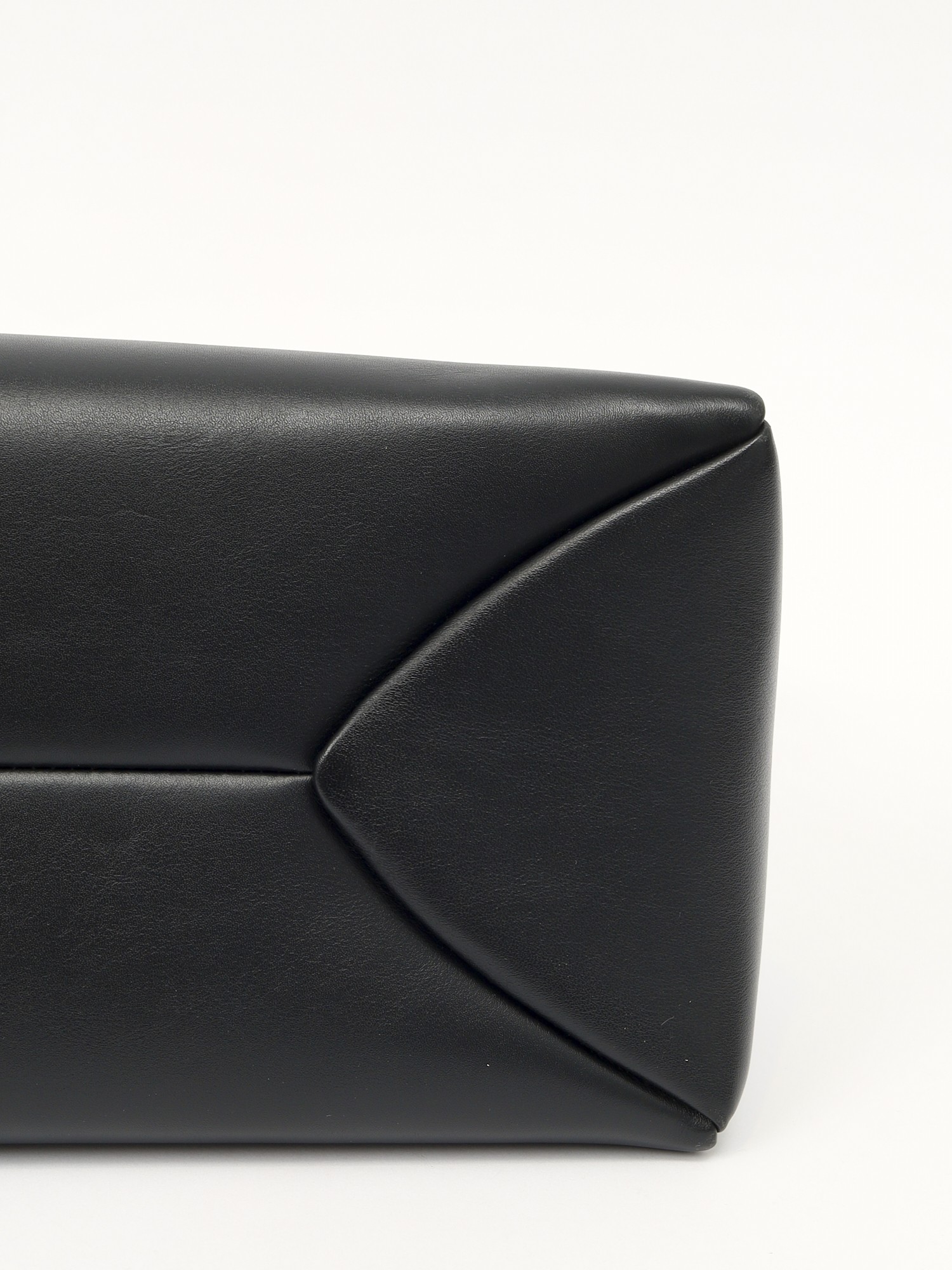 Prada Leather Bag 8