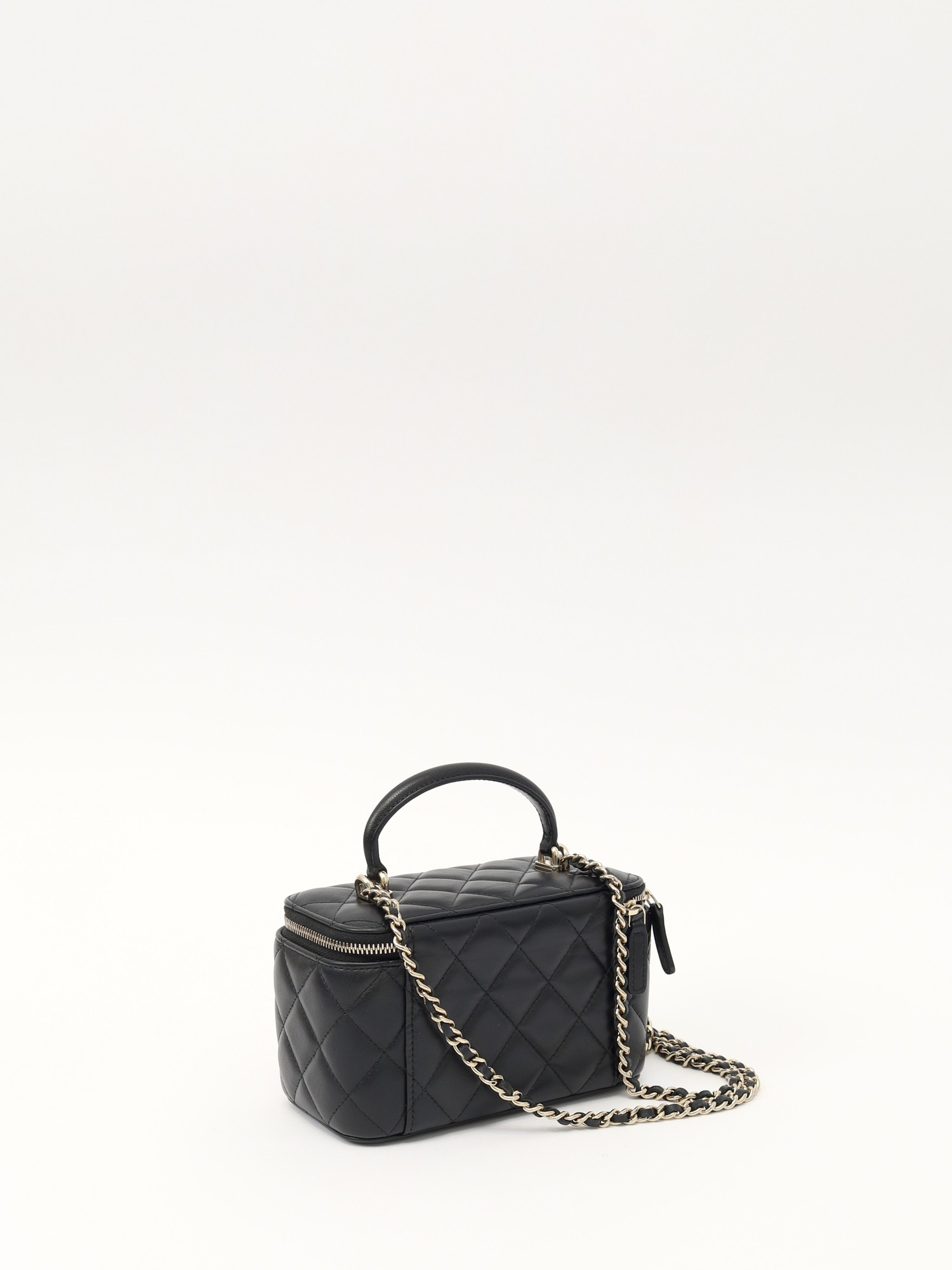 Chanel Vanity  3