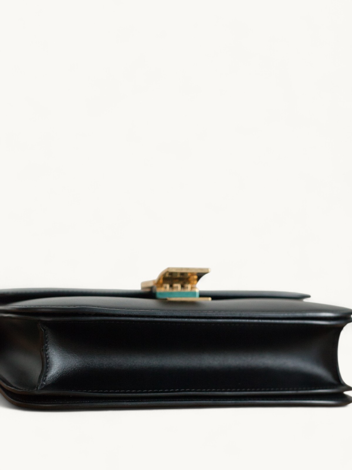 Celine Classic  6