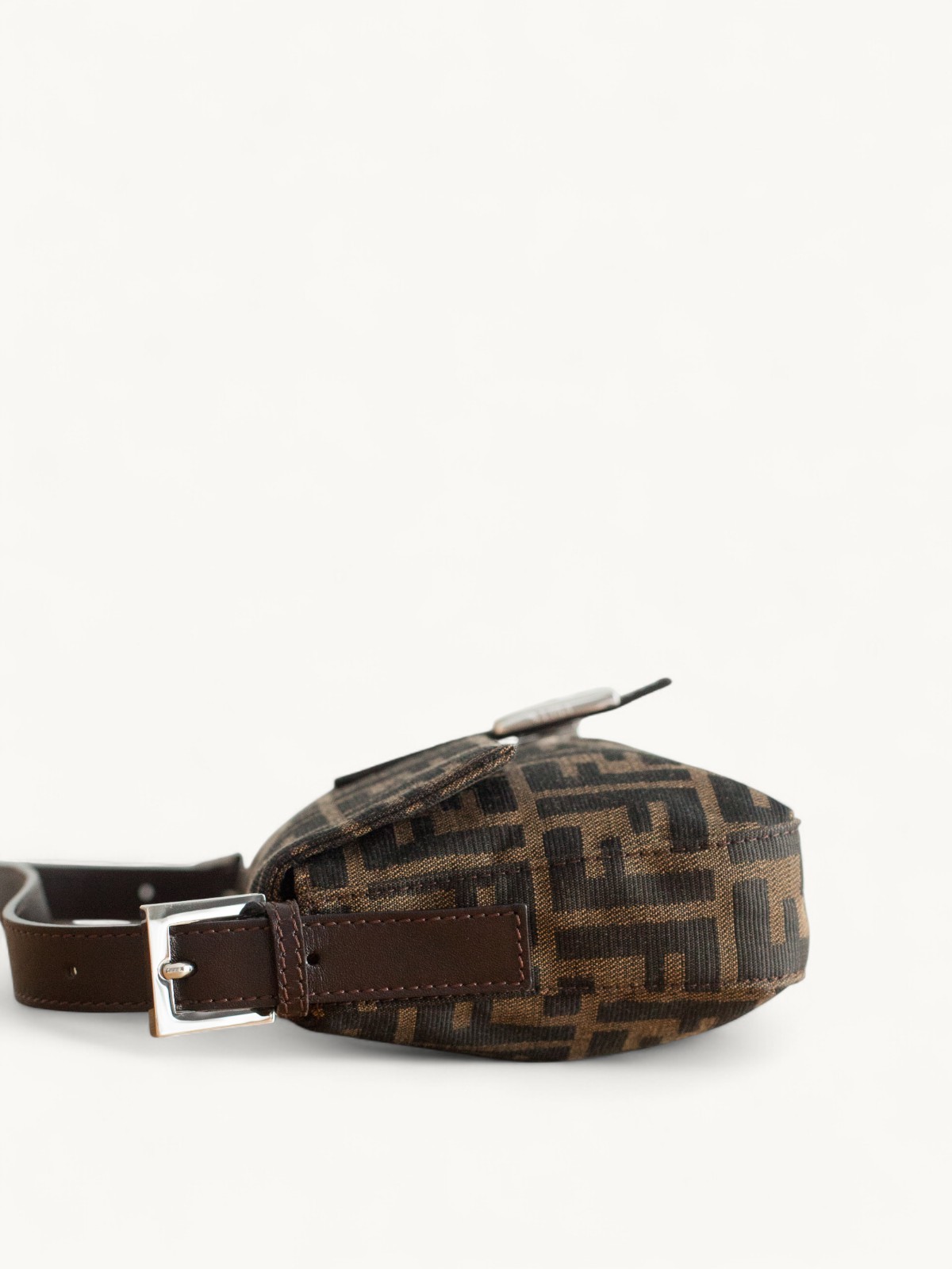 Fendi Baguette 4