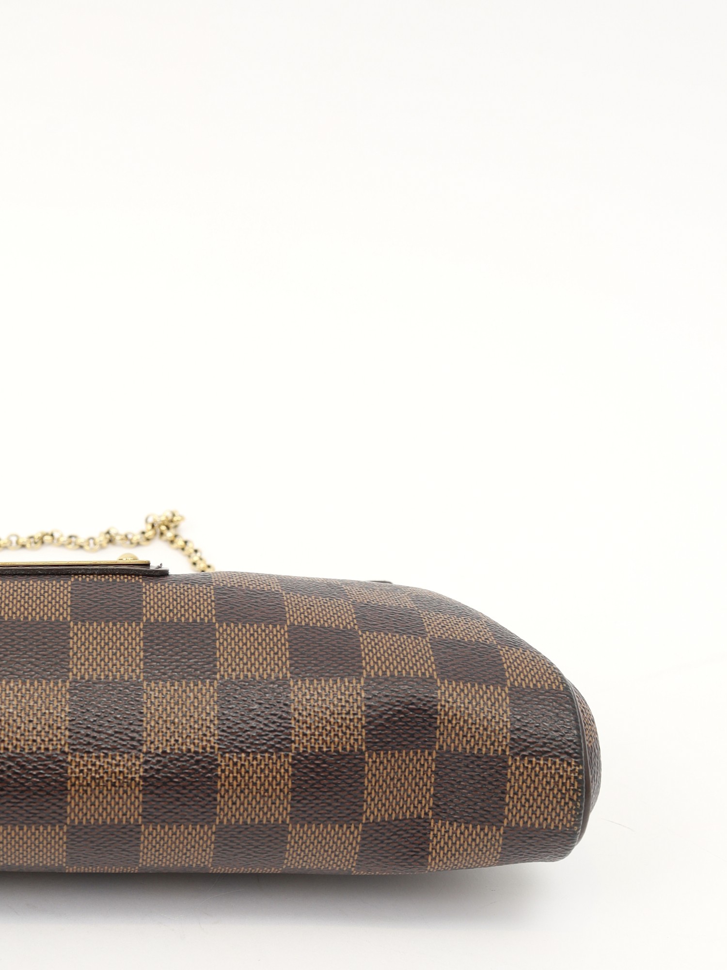 Louis Vuitton Eva 9