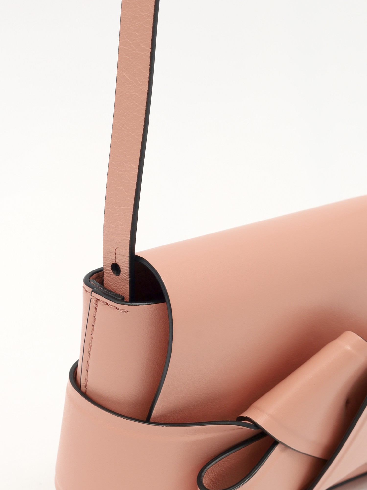Acne Studios Musubi 6