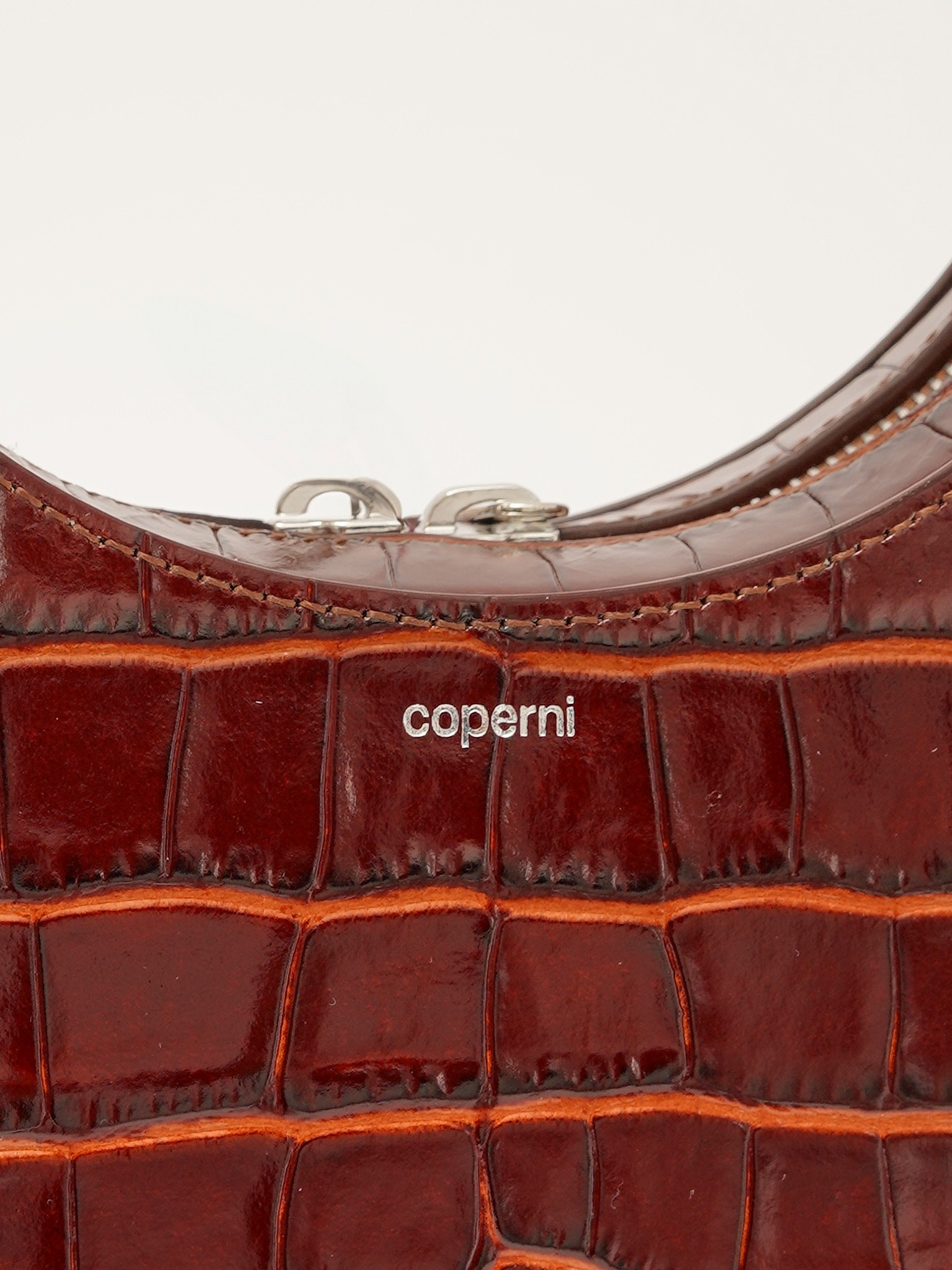 Coperni Swipe 5